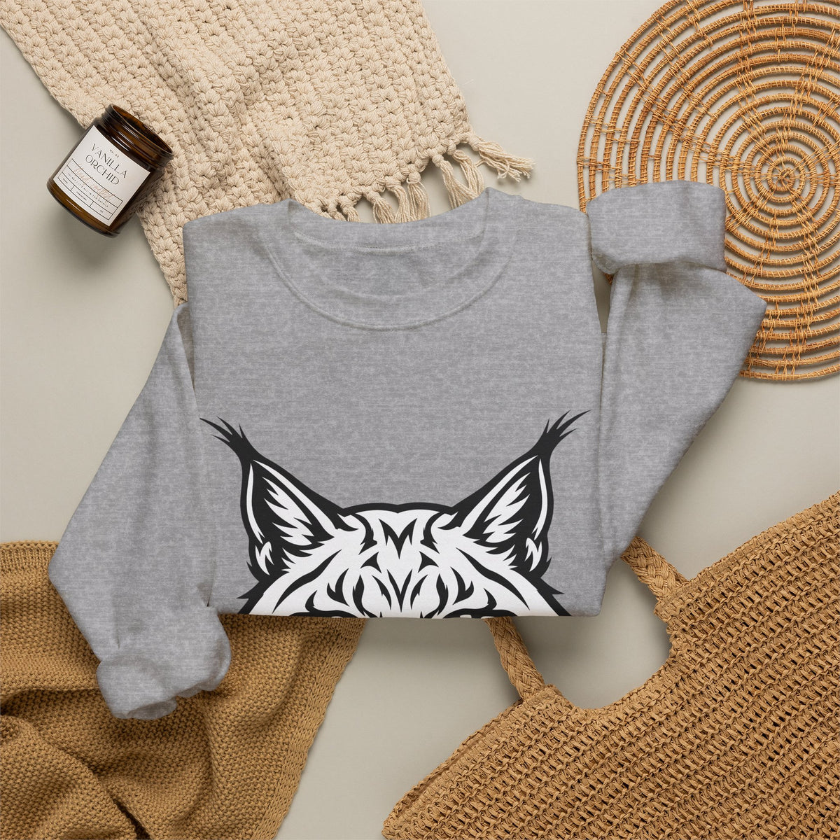 Lynx Head Sweatshirt Cat Wildlife Gift Women Bold Line Art Sweatshirt Bobcat Sweatshirt Cat Fan Line Art Sweatshirt Wildlife Graphic Tribal Wildcat Sweatshirt