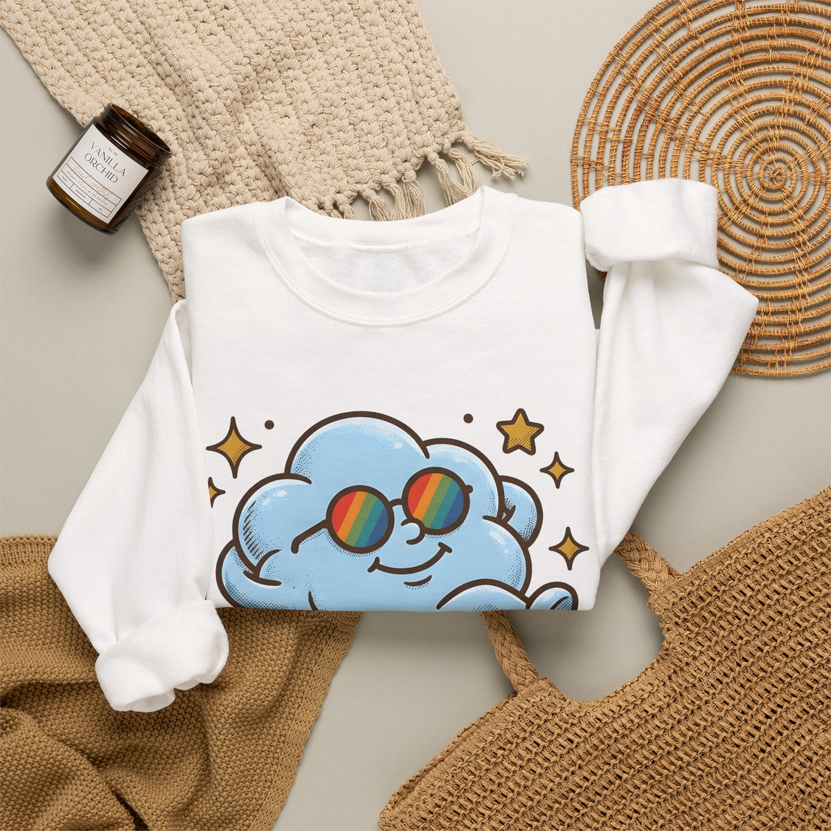 Smiling Cloud Boho Chic Inspiration Gift Comic Cloud Hippie Fan Cartoon Motivational Vintage Sweatshirt
