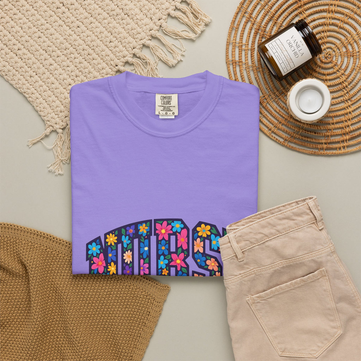 Blossom Lettering T-Shirt Nurse Thanks Gift Women Striking T-Shirt Calligraphy T-Shirt Healthcare Enthusiast Bold T-Shirt Appreciation Graphic