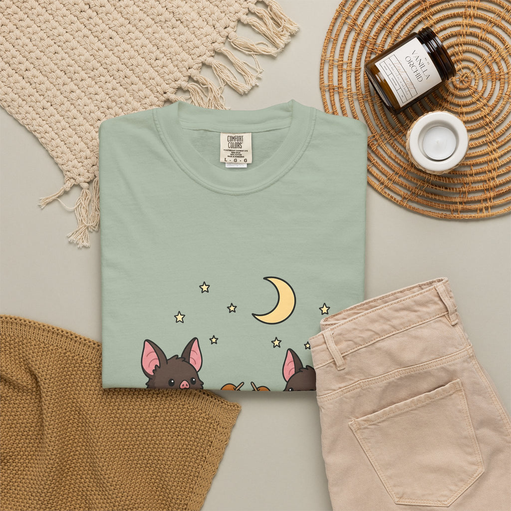 Bat Drawing T-Shirt Halloween Creatures Gift Women Charming T-Shirt Bat T-Shirt Spooky Fan Cartoon T-Shirt Monster Graphic Animated Gourd T-Shirt