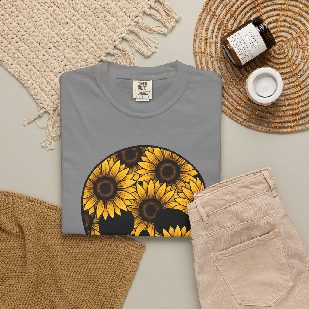 Bloom Skull T-Shirt Floral Alternative Gift Women Pop Art T-Shirt Sugar Skull T-Shirt Floral Fan Pop Art T-Shirt Punk Graphic Tribal Petals T-Shirt