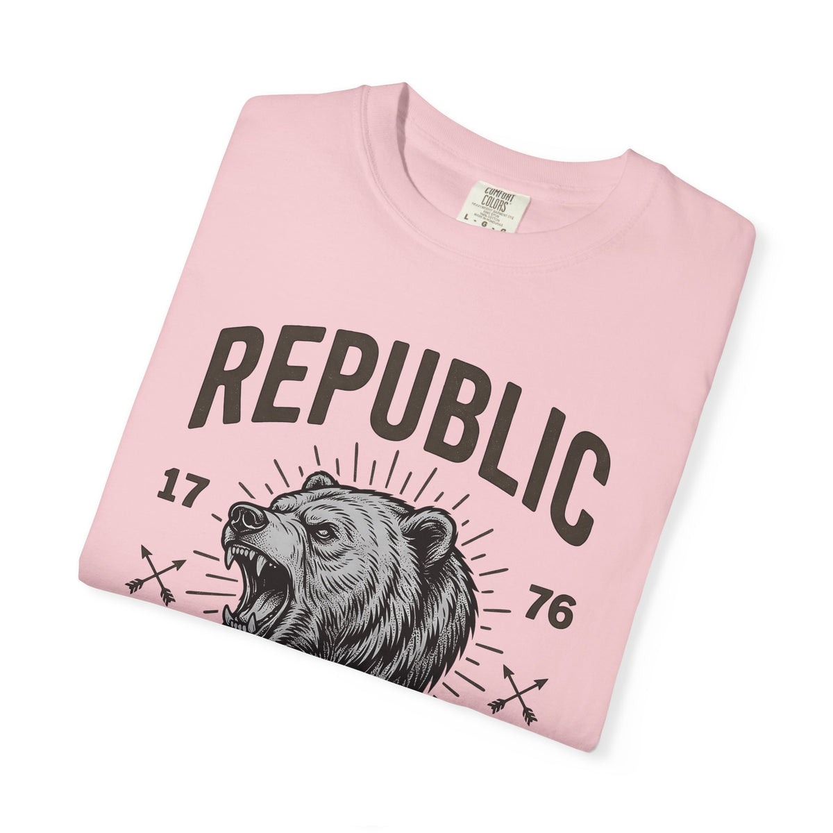 Bear Face T-Shirt America Flag Gift Women Retro T-Shirt Ursine T-Shirt Patriot Fan Vintage T-Shirt Banner Graphic Sketch Arrow T-Shirt