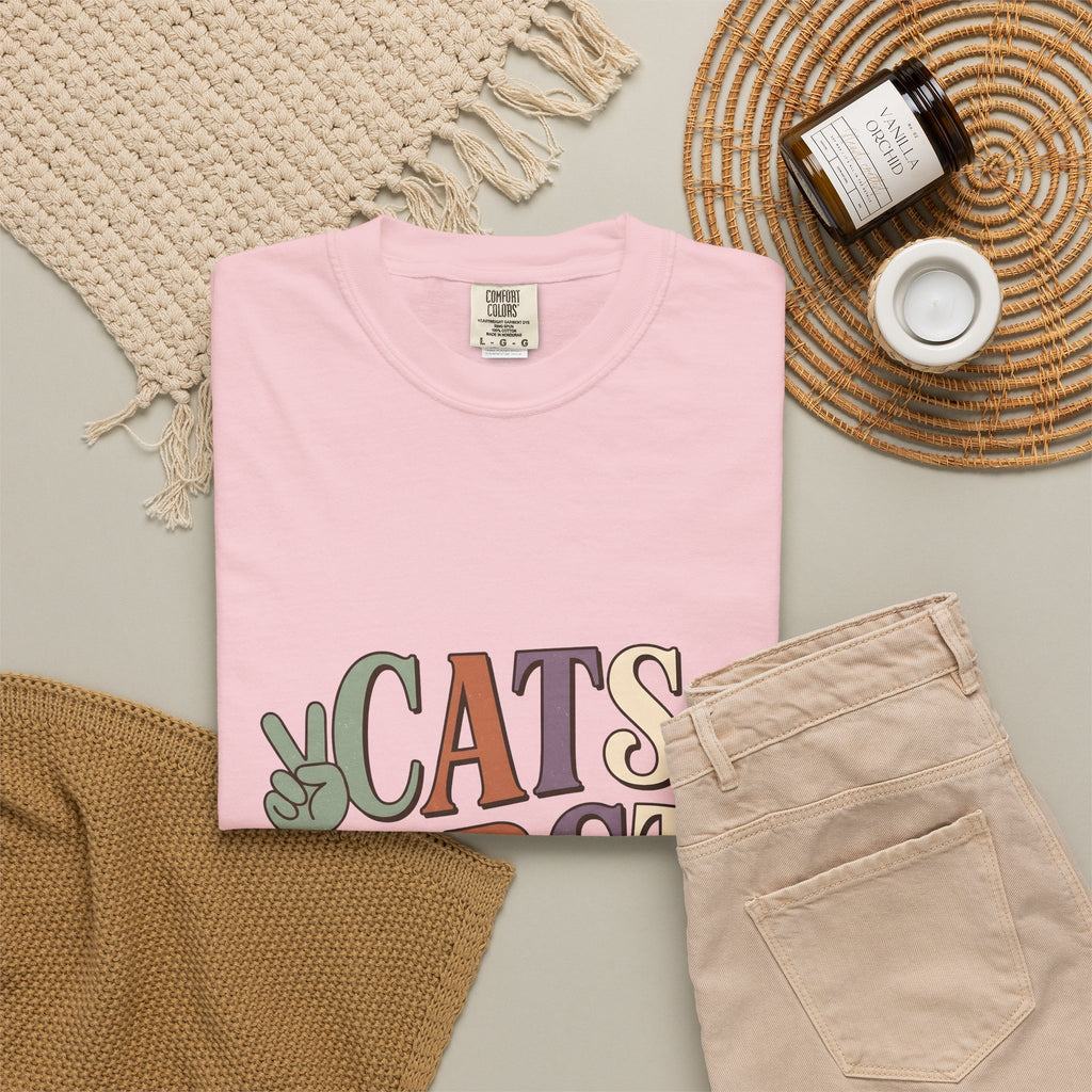 Peace Symbol Design T-Shirt Cat Animal Gift Women Vintage T-Shirt Peace Sign T-Shirt Cat Fan Feline T-Shirt Creature Graphic Sketch Hand Gesture