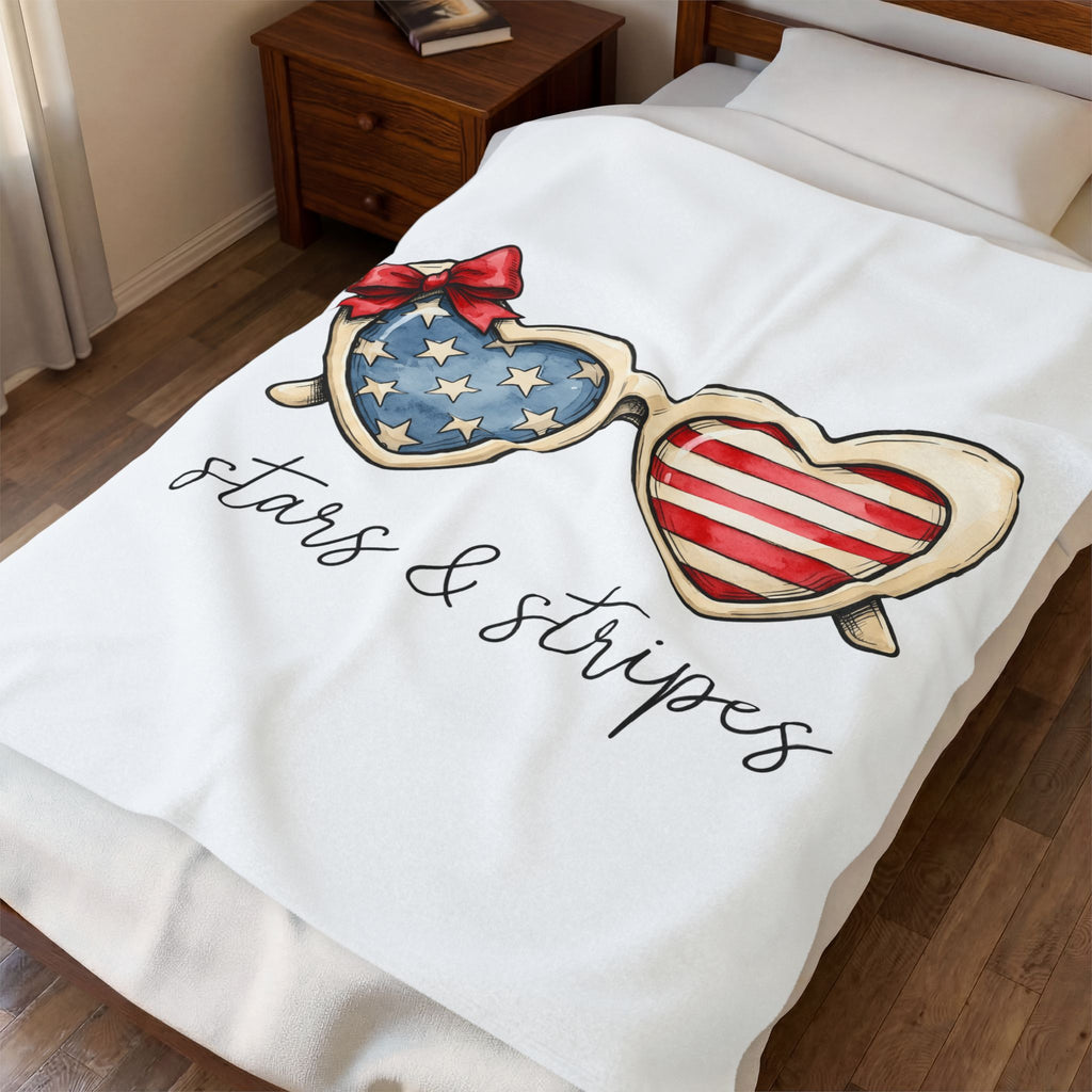 Heart Glasses Blanket 4th Of July Independence Gift Women Gouache Blanket Specs Blanket Patriotic Fan Handpainted Blanket Freedom Graphic Line Art