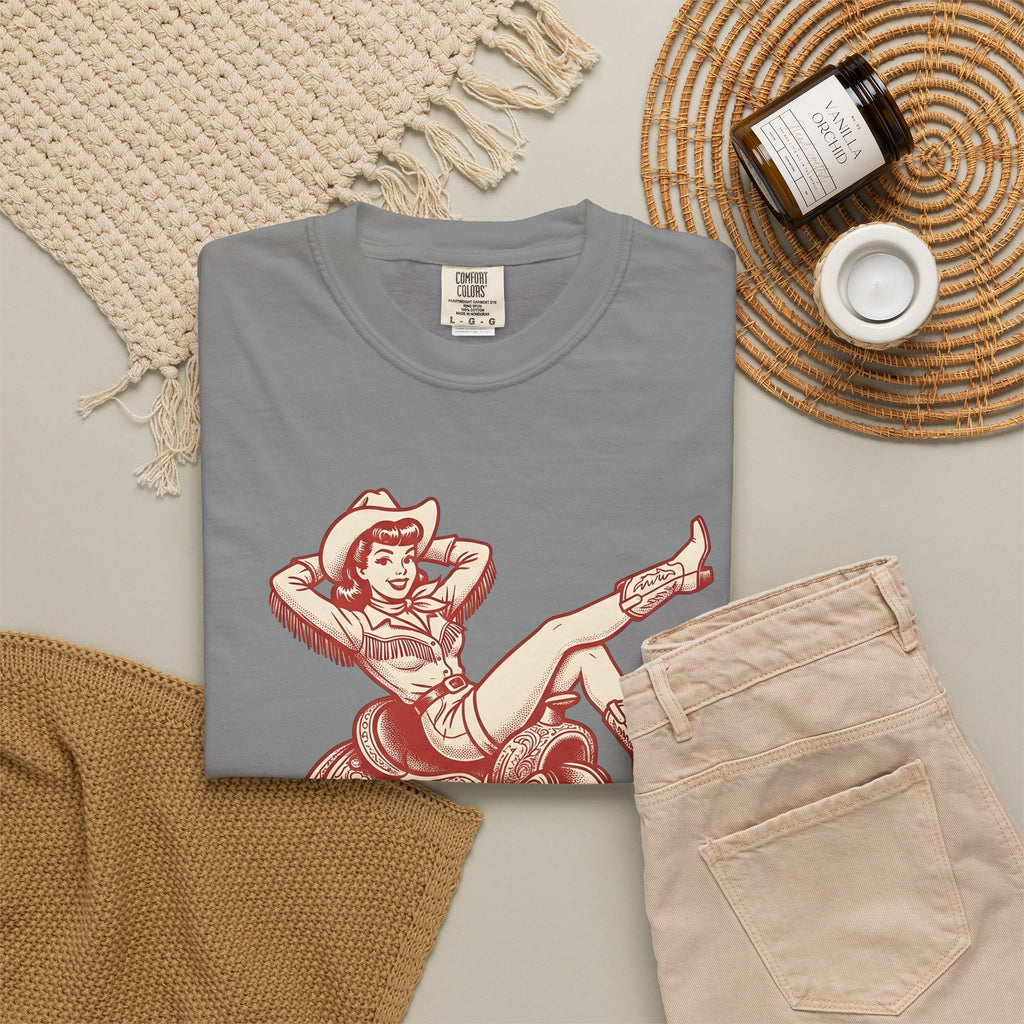 Pinup Cowgirl T-Shirt Cowgirl Rodeo Gift Women Western T-Shirt Cowgirl T-Shirt Cowboy Fan Western Art T-Shirt Rodeo Graphic Vintage Saddle T-Shirt
