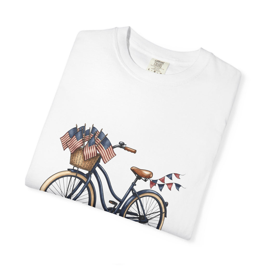 American Bike T-Shirt 4th Of July Vacation Gift Women Cartoon T-Shirt Motorcycle T-Shirt Independence Day Enthusiast Comic T-Shirt Travel Graphic