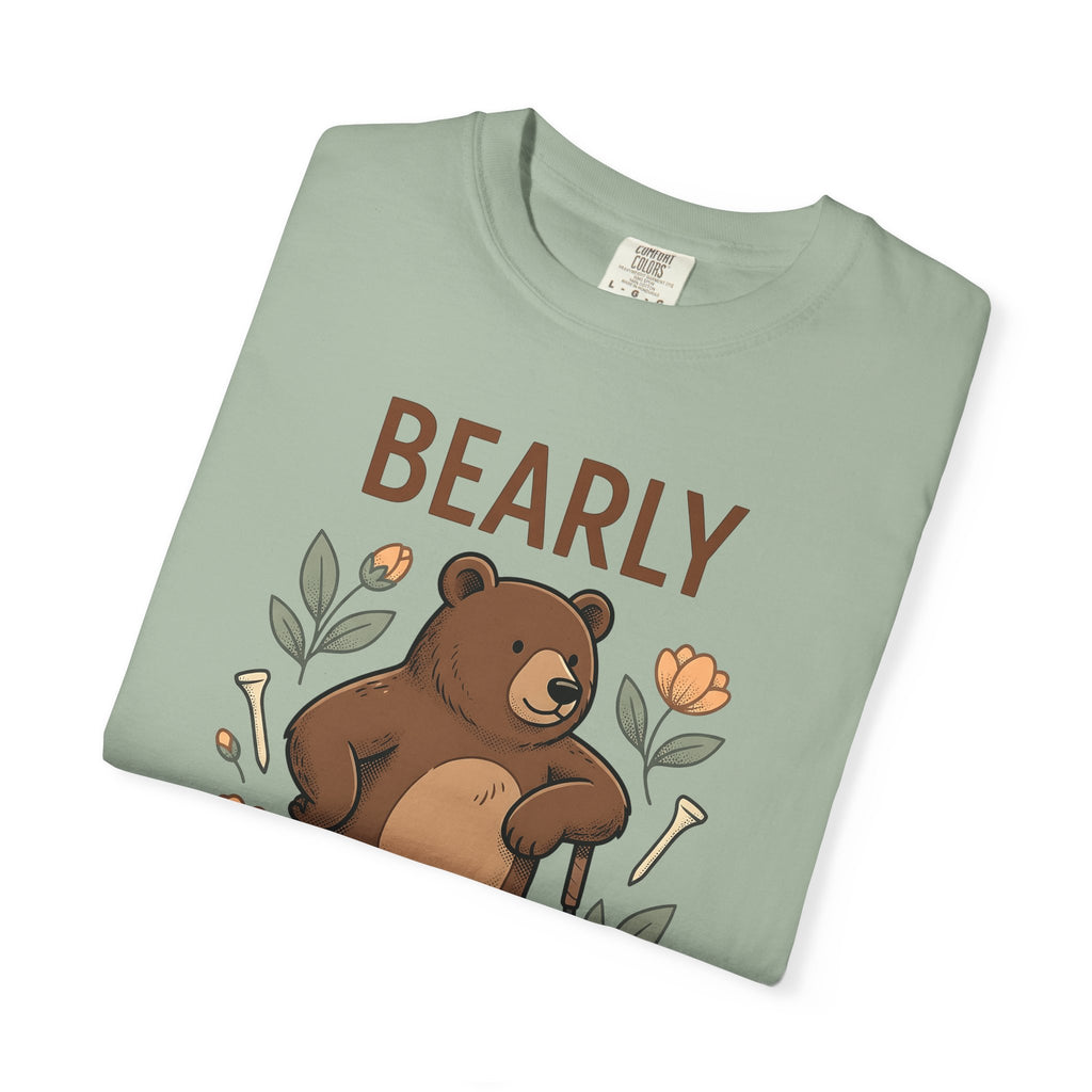 Bear Golf T-Shirt Golf Wildlife Gift Women Comic T-Shirt Teddy T-Shirt Golfer Fan Cartoon T-Shirt Animal Graphic Retro Floral T-Shirt