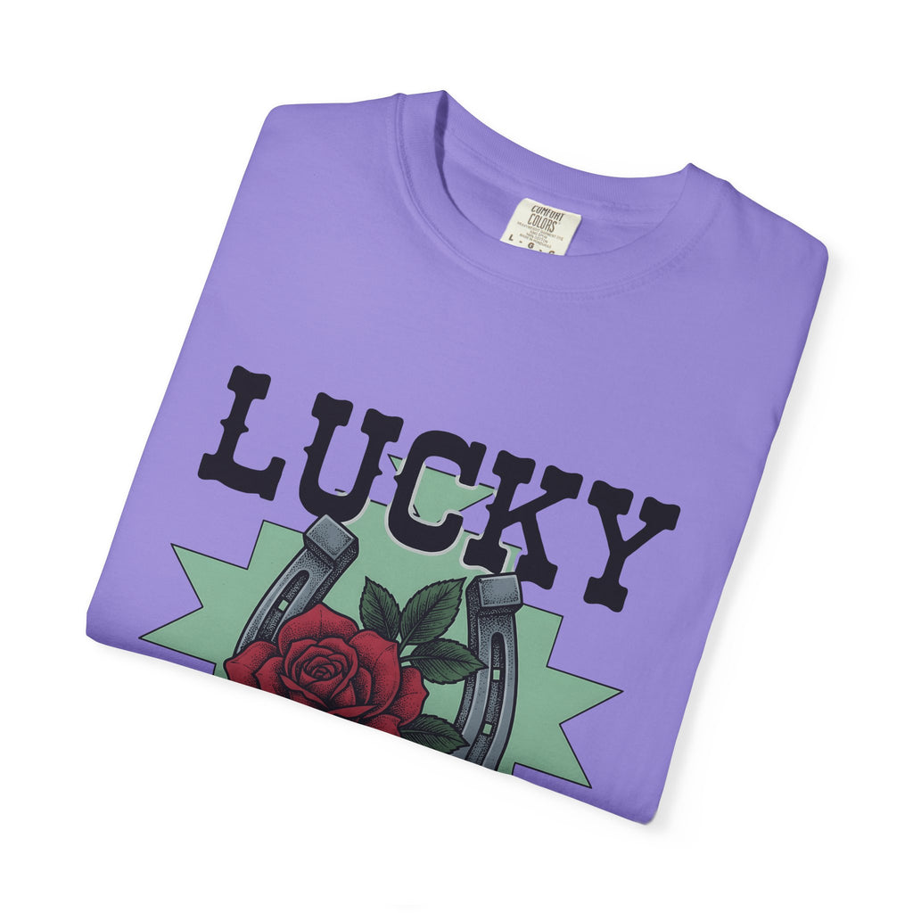 Horseshoe Rose T-Shirt Cowgirl Ranch Gift Women Line Art T-Shirt Rosebud T-Shirt Cowgirl Fan Minimalist T-Shirt Farmhouse Graphic Classic Shape