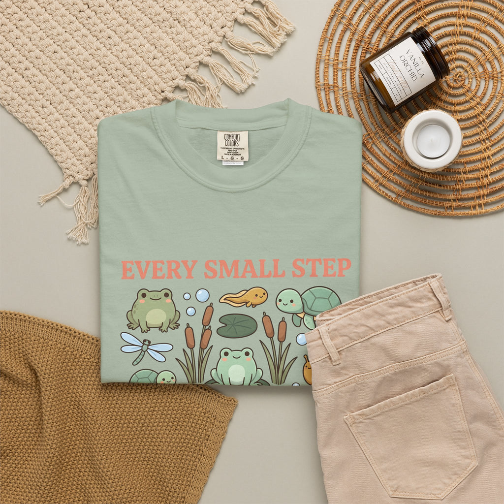 Frog Turtle Snail T-Shirt Motivation Nature Gift Women Cartoon T-Shirt Amphibian T-Shirt Inspirational Enthusiast Comic T-Shirt Environmental