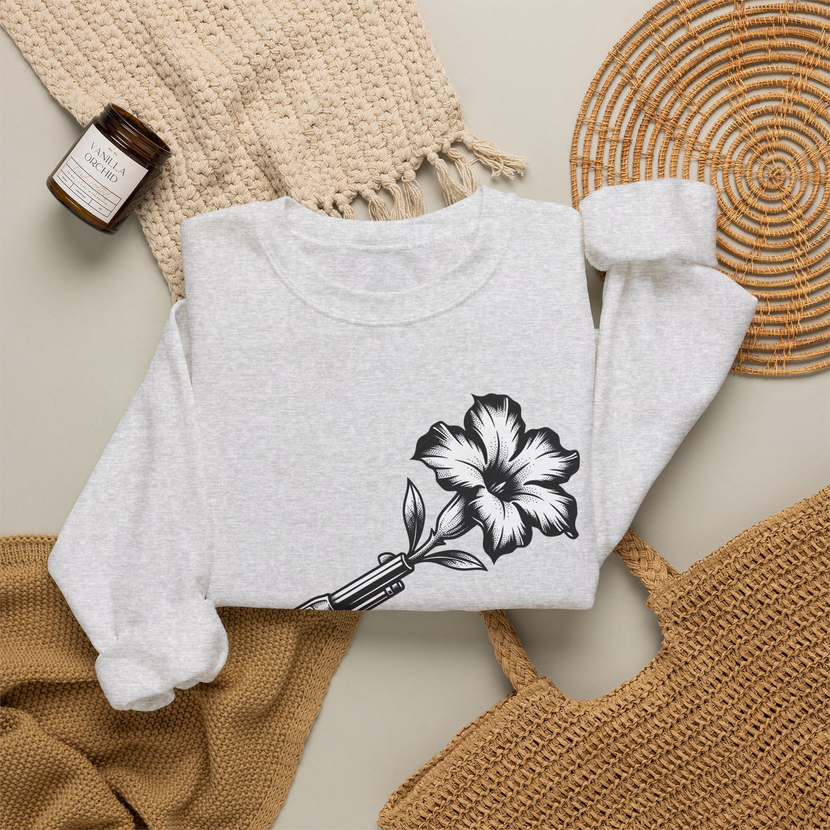 Revolver Flower Sweatshirt Cowgirl Western Gift Women Tattoo Sweatshirt Gunflower Sweatshirt Rodeo Fan Traditional Sweatshirt Country Graphic Vintage Hibiscus