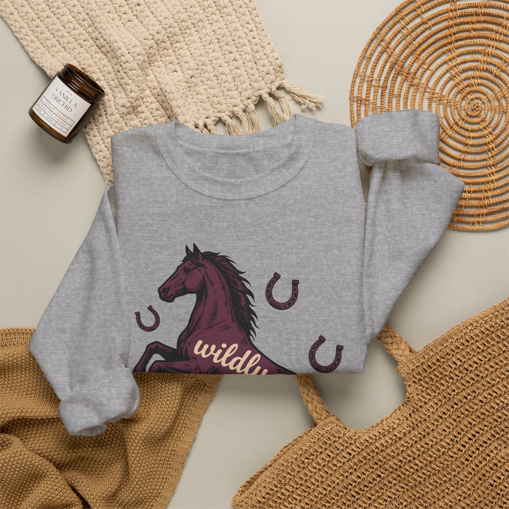 Horse Design Sweatshirt Boho Chic Ranch Gift Women Classic Sweatshirt Equine Sweatshirt Hippie Fan Vintage Sweatshirt Western Graphic Doodle Horseshoe Sweatshirt