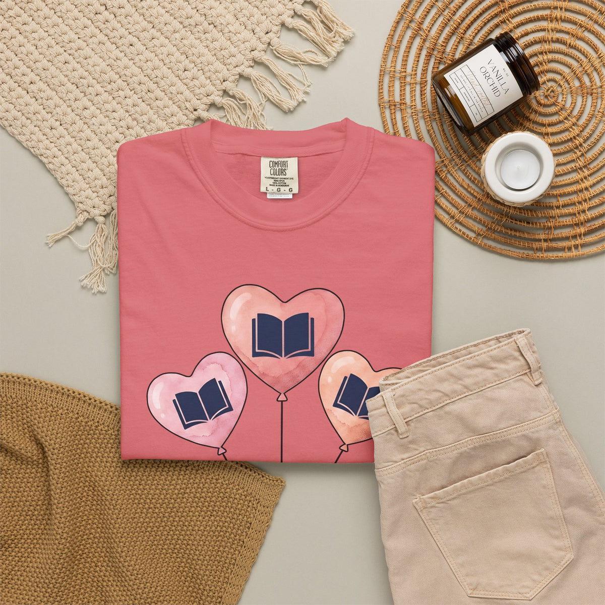 Love Balloon T-Shirt Cute Books Gift Women Paint T-Shirt Balloon T-Shirt Adorable Fan Artistic T-Shirt Literary Graphic Sketch Novel T-Shirt