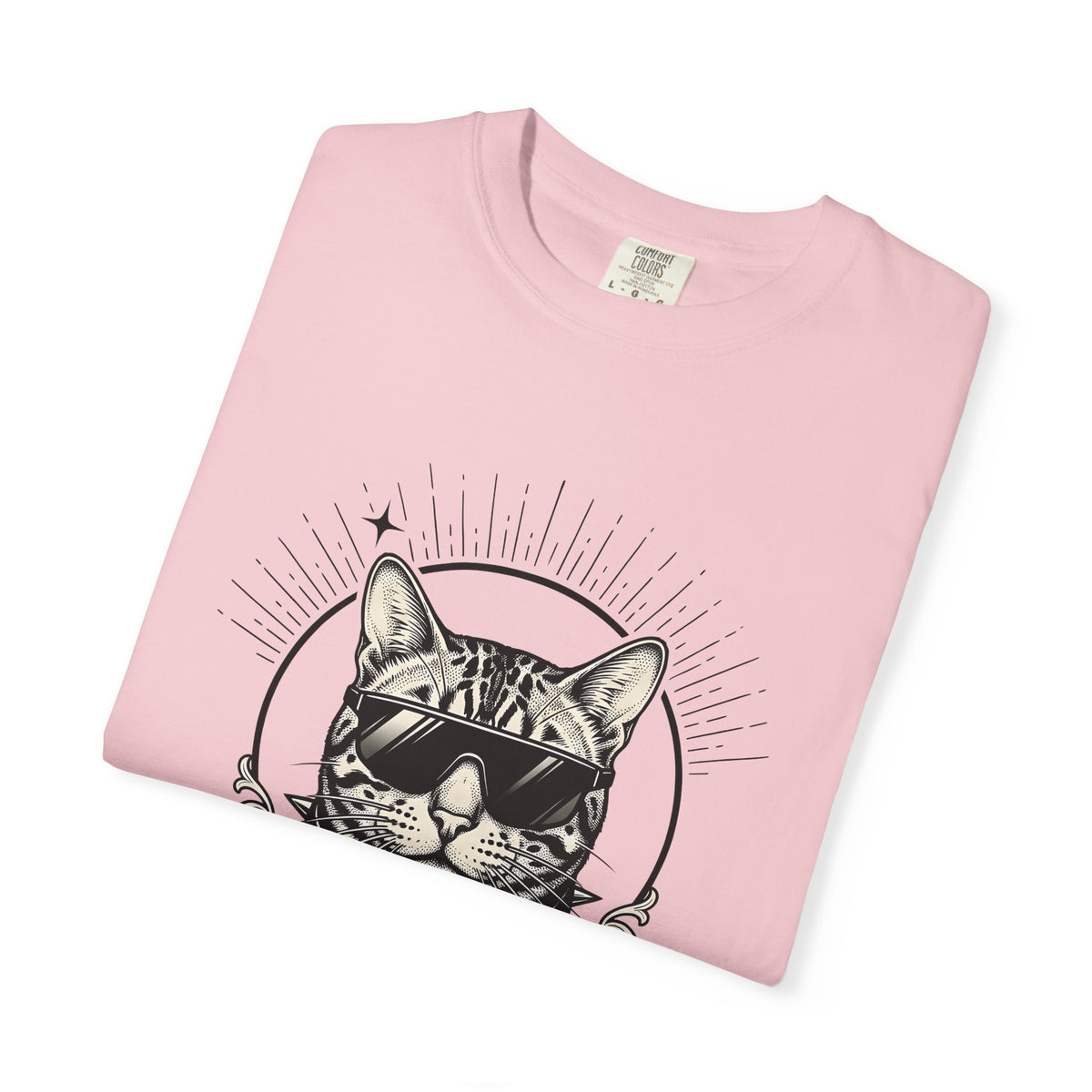 Stylish Cat T-Shirt Cat Joke Gift Women Illustrative T-Shirt Kitty T-Shirt Feline Fan Catty Graphic Old School Cool Glasses T-Shirt