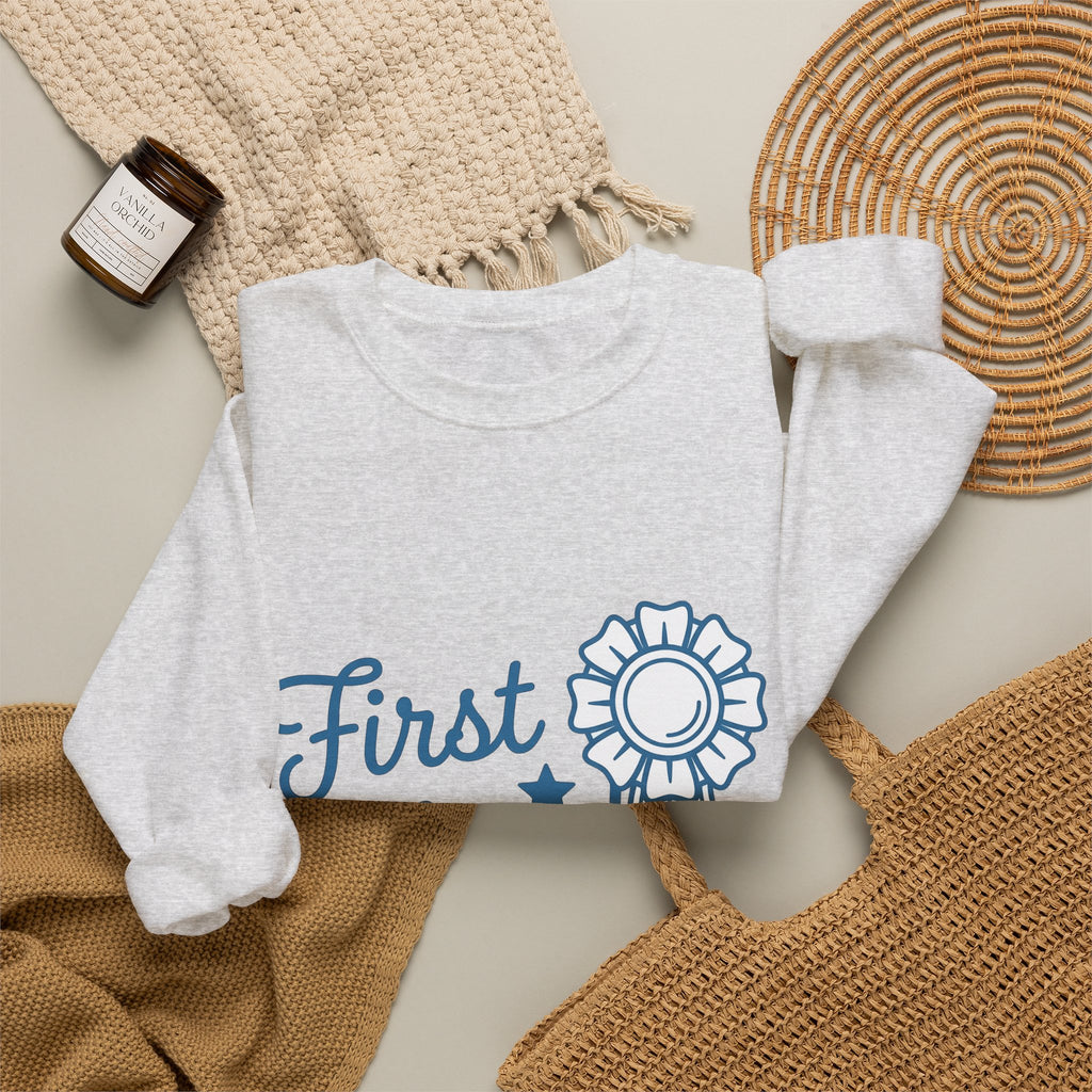 Prize Ribbon Cowgirl Cowboy Gear Gift Cute Rosette Rodeo Fan Western Cowboy Vintage Spark Sweatshirt