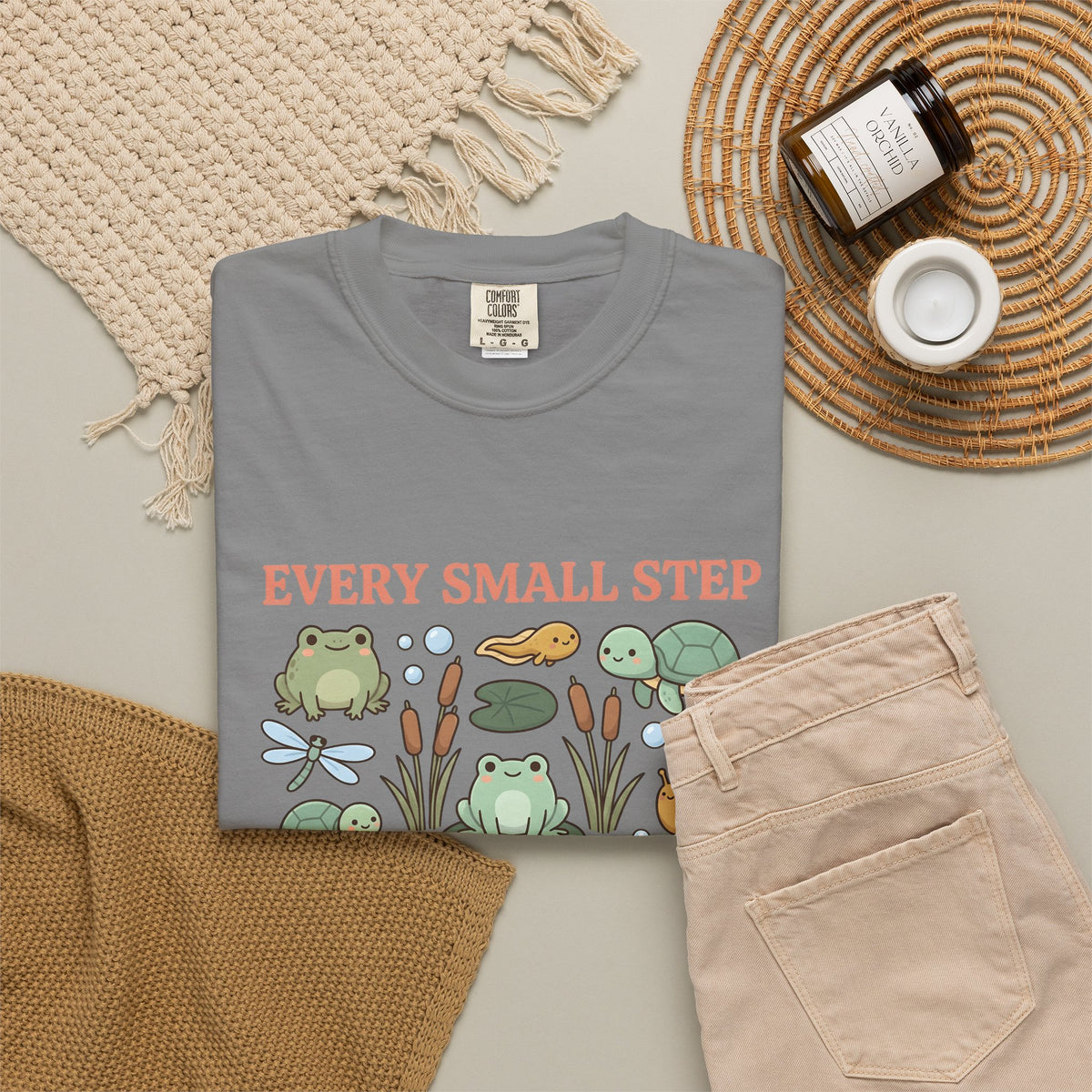 Frog Turtle Snail T-Shirt Motivation Nature Gift Women Cartoon T-Shirt Amphibian T-Shirt Inspirational Enthusiast Comic T-Shirt Environmental