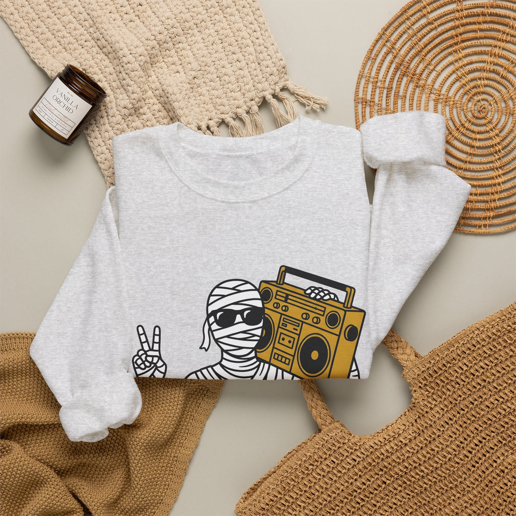 Mummy Boombox Halloween Audio Gift Sketch Wrapped Mummy Horror Fan Monster Drawing Old Sweatshirt