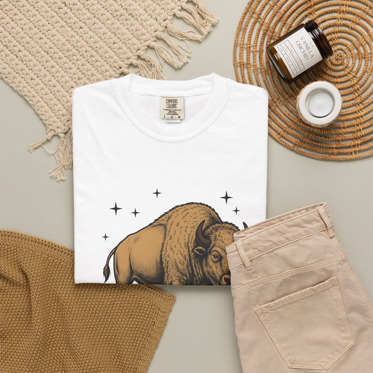 Buffalo Art T-Shirt Animal Environment Gift Women Rustic T-Shirt Bison T-Shirt Wildlife Fan Primitive T-Shirt Eco Graphic Line Art Star Symbols