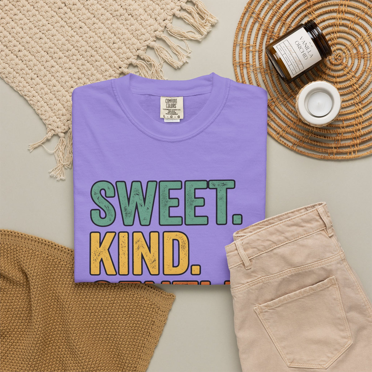 Bold Retro Text T-Shirt Mom Humor Gift Women Distressed T-Shirt Typography T-Sh