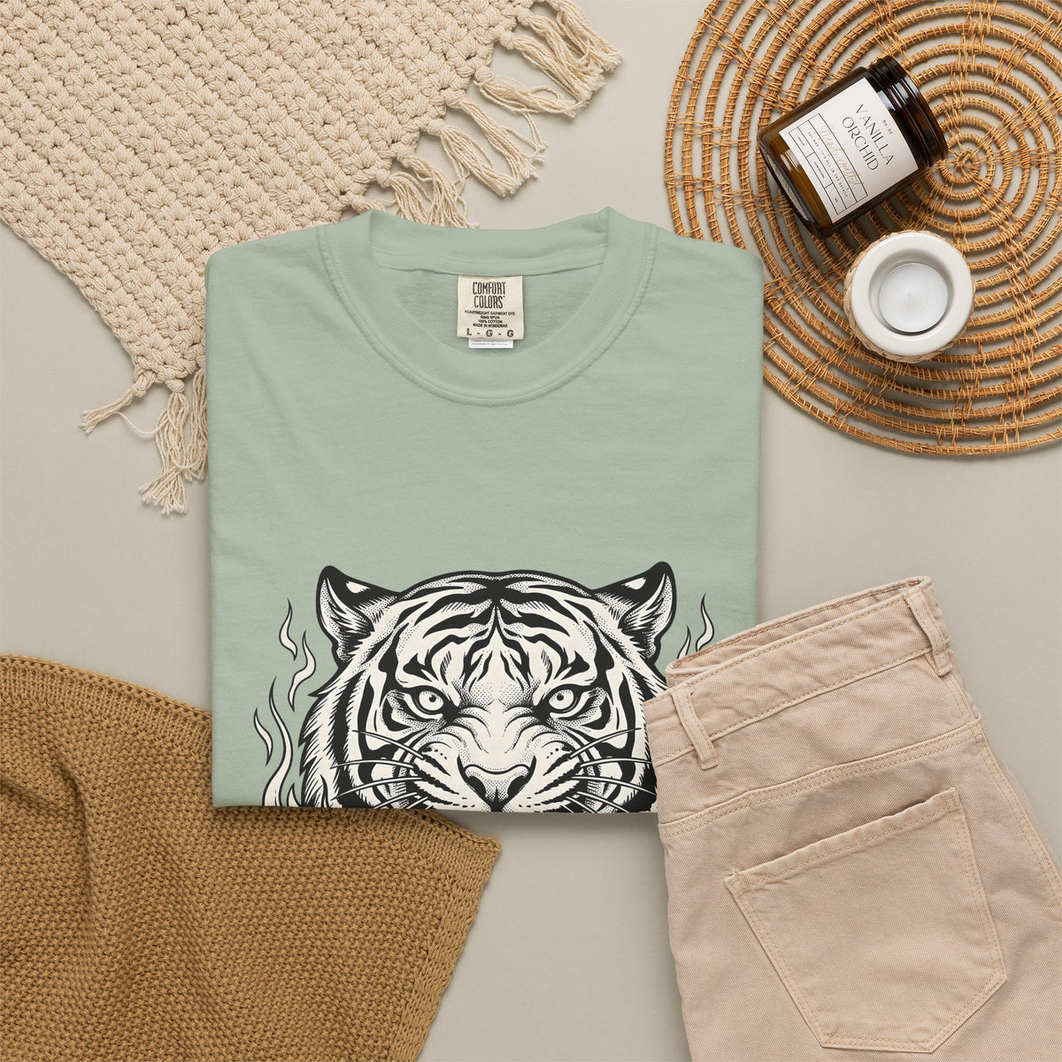 Tiger Face T-Shirt Tiger Wildlife Gift Women Tribal T-Shirt Tiger T-Shirt Tiger Fan Big Cat Graphic Retro Fire T-Shirt