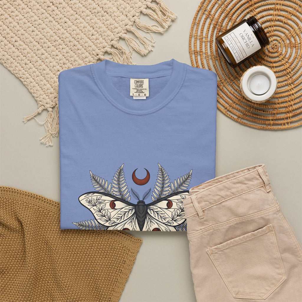 Luna Moth T-Shirt Boho Chic Nature Gift Women Botanical T-Shirt Actias Luna T-Shirt Hippie Fan Botanical Illustration T-Shirt Environmental Graphic