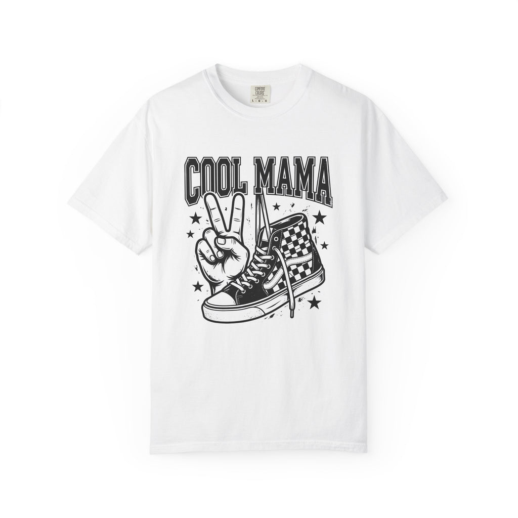 Peace Hand Sneaker T-Shirt Moms Streetwear Gift Women Grunge T-Shirt Hand Sneaker T-Shirt Motherhood Enthusiast Distressed T-Shirt Urban Graphic