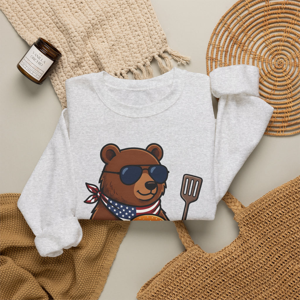 Bear Sandwich Sweatshirt 4th Of July Grilling Gift Women Comic Sweatshirt Sandwich Sweatshirt Independence Fan Cartoon Sweatshirt Barbecue Graphic Vintage