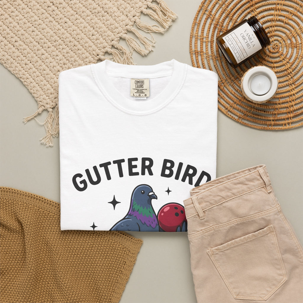 Bird Bowling T-Shirt Bowling Satire Gift Women Animated T-Shirt Bowling Ball T-Shirt Bowling Fan Cartoon T-Shirt Parody Graphic Old School Tenpin