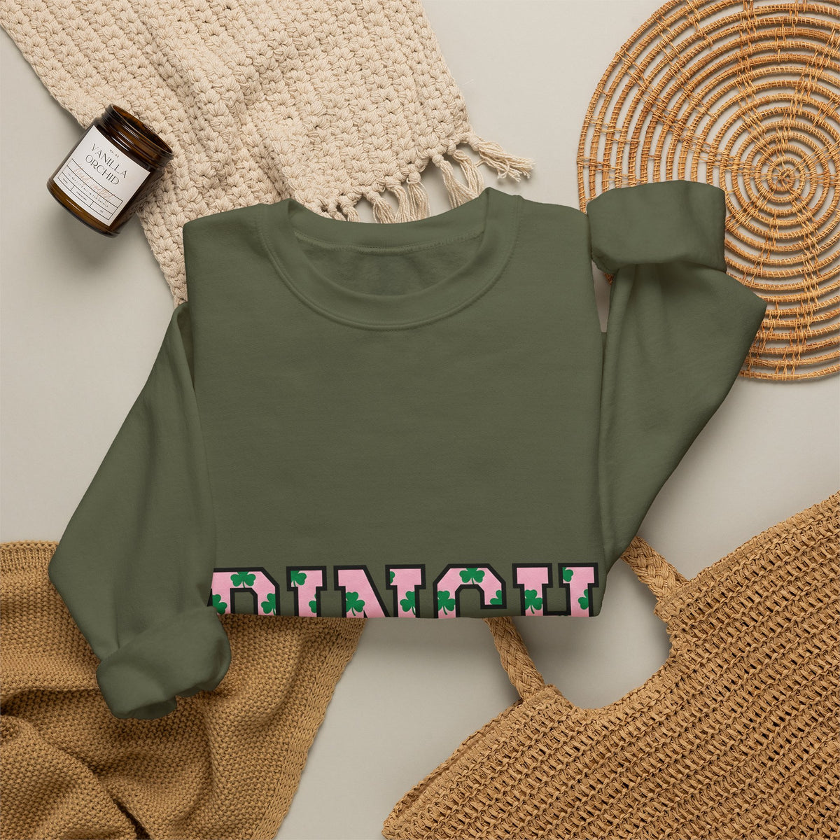 Shamrock Pattern Sweatshirt St Patrick's Day Holiday Gift Women Bold Sweatshirt Clover Sweatshirt Irish Fan Vintage Sweatshirt Celebration Graphic Retro