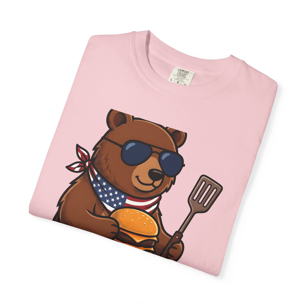 Bear Sandwich T-Shirt 4th Of July Grilling Gift Women Comic T-Shirt Sandwich T-Shirt Independence Fan Cartoon T-Shirt Barbecue Graphic Vintage