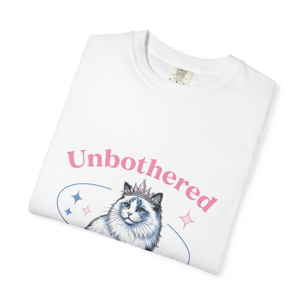 Crowned Cat T-Shirt Cat Princess Gift Women Trending T-Shirt Kitty T-Shirt Cat Fan Feline T-Shirt Royal Graphic Vintage Sparkle T-Shirt