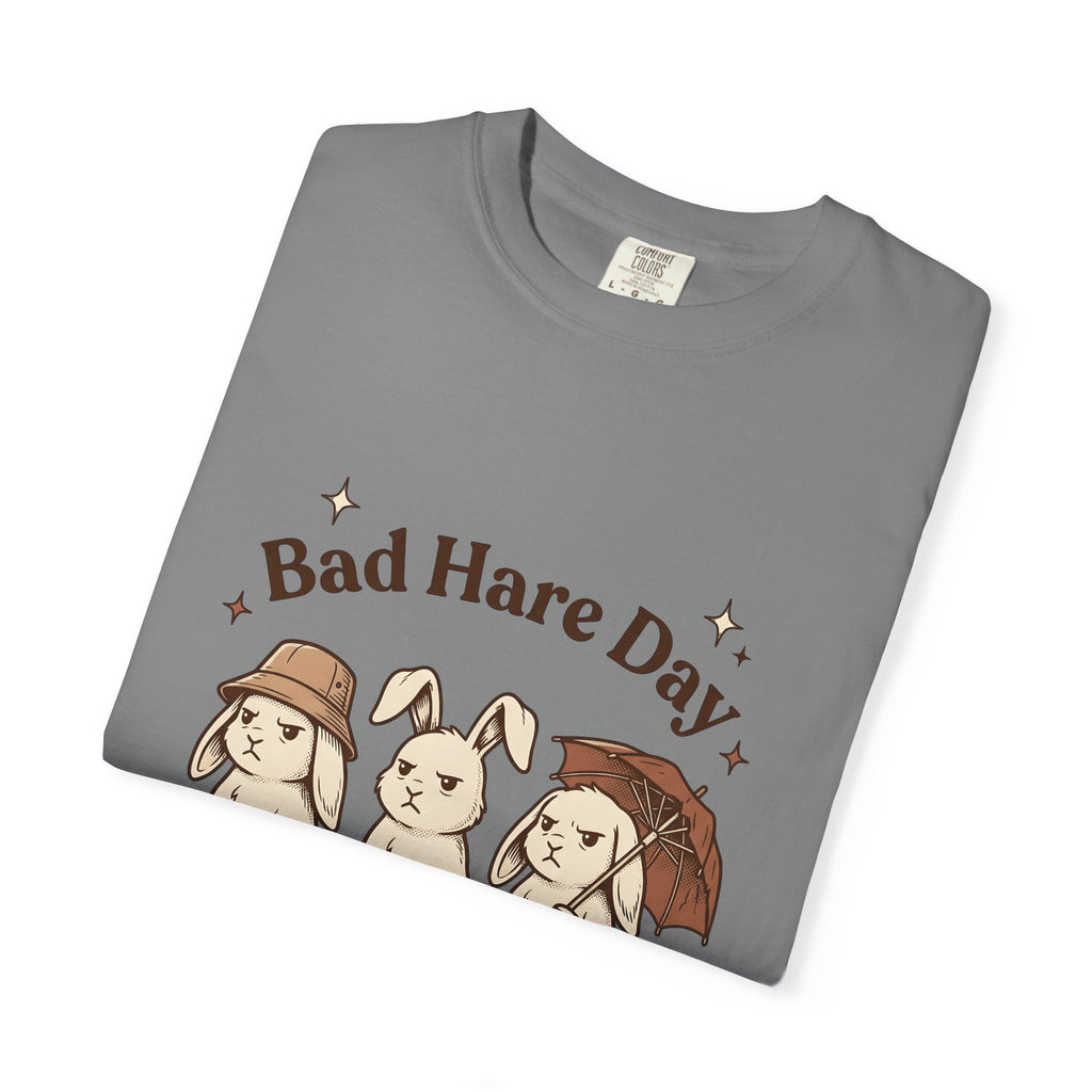 Moody Rabbits T-Shirt Funny Pets Gift Women Animation T-Shirt Bunny T-Shirt Humor Fan Cartoon T-Shirt Animal Graphic Classic Rainshade T-Shirt
