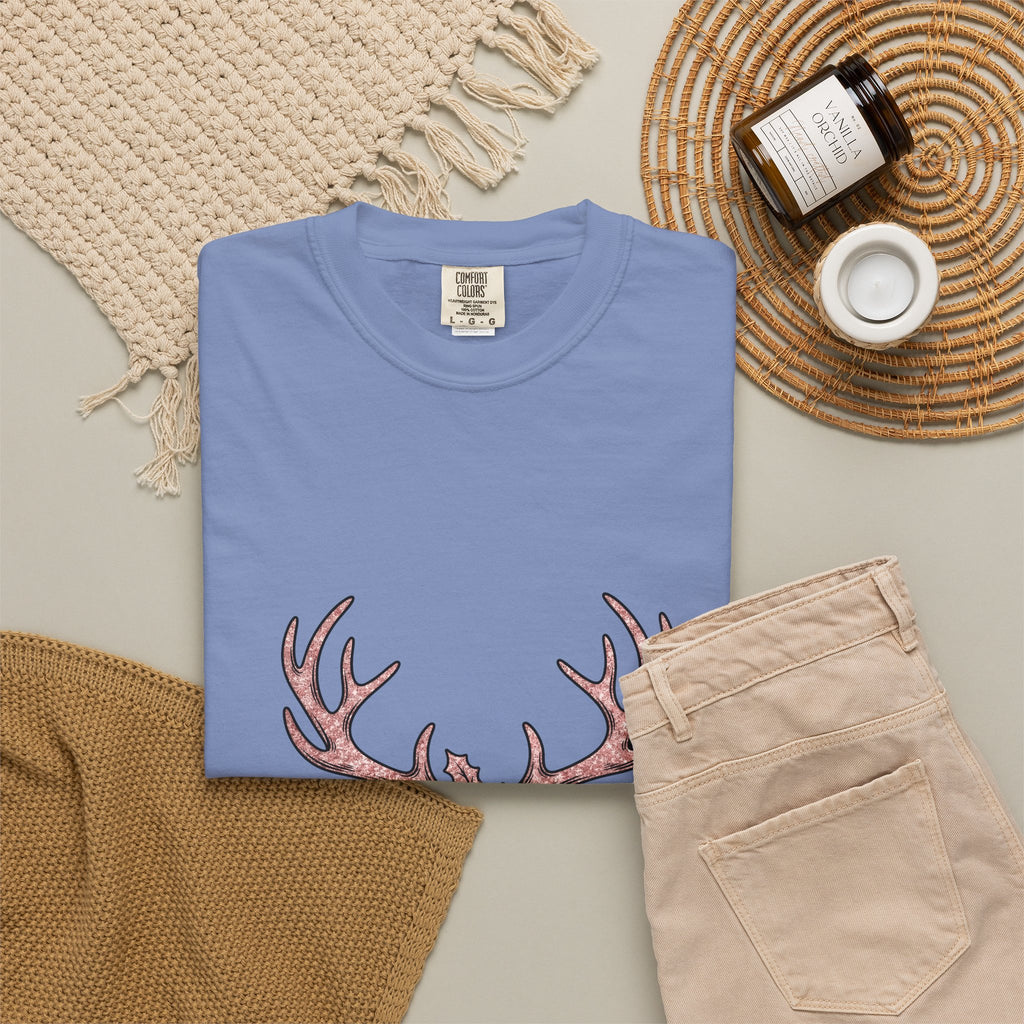 Reindeer Antlers Christmas Holiday Gift Glitter Caribou Xmas Fan Sparkly Seasonal Hand Drawn T-Shirt