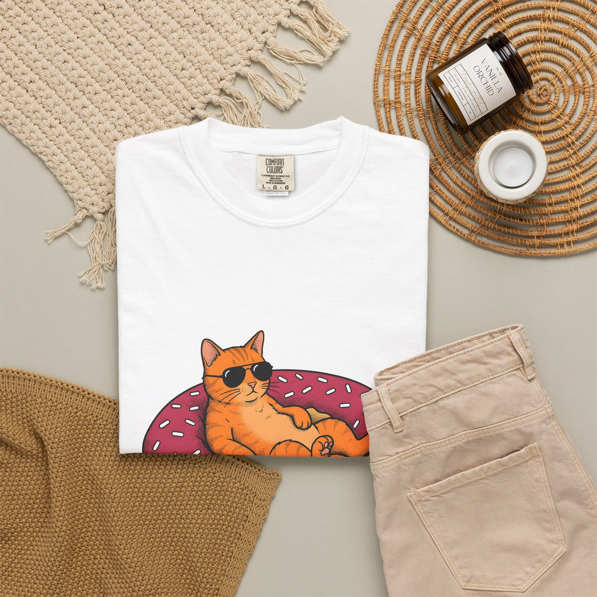Feline Donut T-Shirt Cat Cuisine Gift Women Animated T-Shirt Cat T-Shirt Cat Fan Kitty T-Shirt Food Graphic Classic Glasses T-Shirt