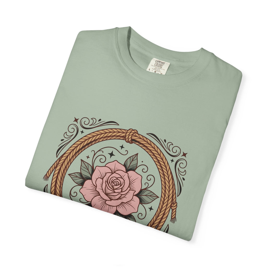 Bloom Rope T-Shirt Cowgirl Garden Gift Women Indie T-Shirt Braided Rope T-Shirt Rodeo Fan Handmade T-Shirt Floral Graphic Classic Twinkles T-Shirt