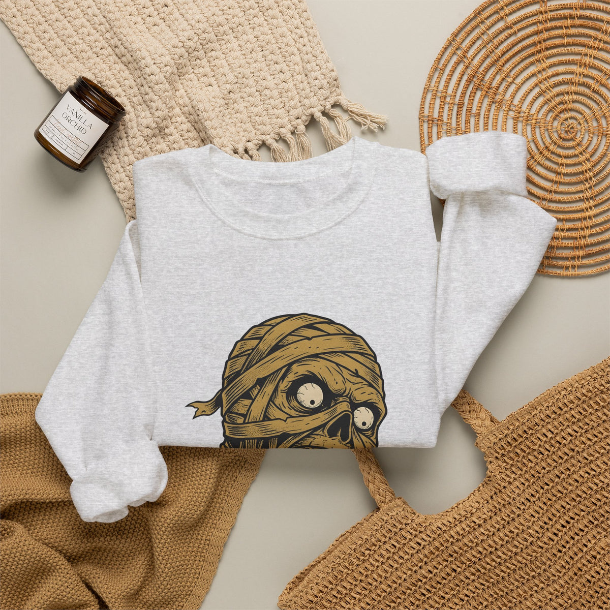 Mummy Skull Sweatshirt Halloween Ghost Gift Women Creepy Sweatshirt Skull Sweatshirt Horror Fan Spooky Sweatshirt Specter Graphic Classic Scarab Sweatshirt