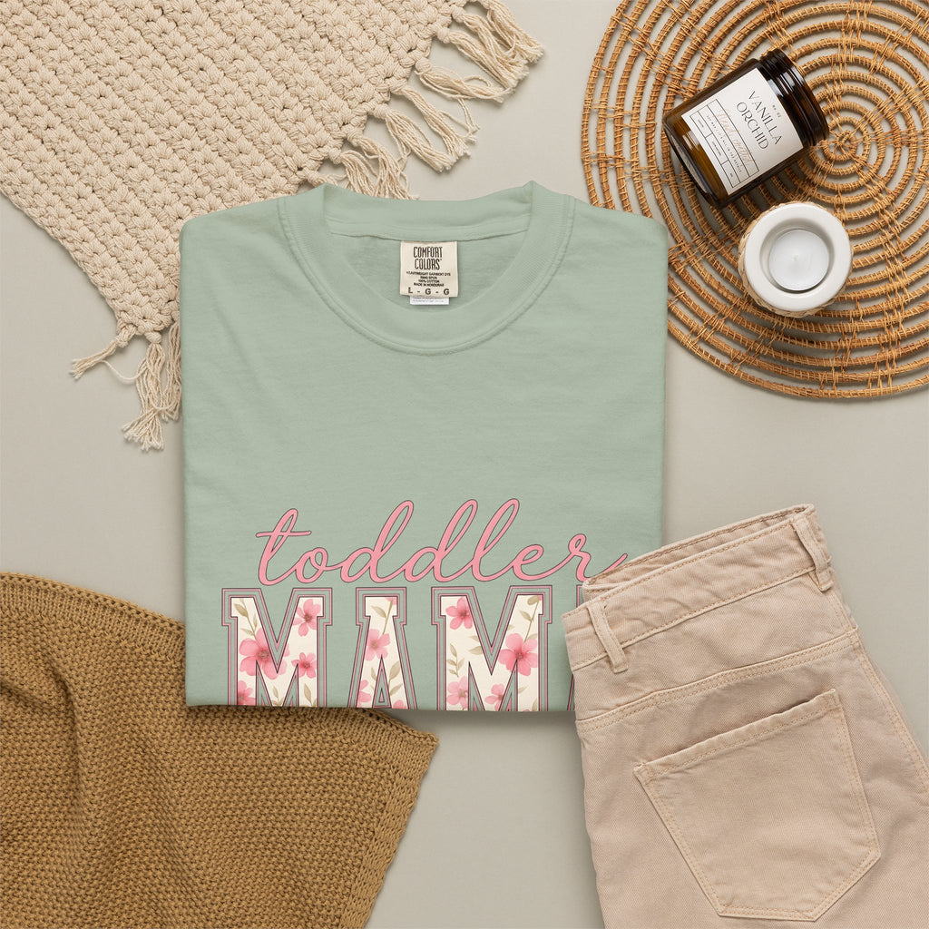 Blossom Letters T-Shirt Moms Bouquet Gift Women Elegant T-Shirt Alphabet Typography T-Shirt Motherhood Fan Artistic T-Shirt Floral Graphic Classic