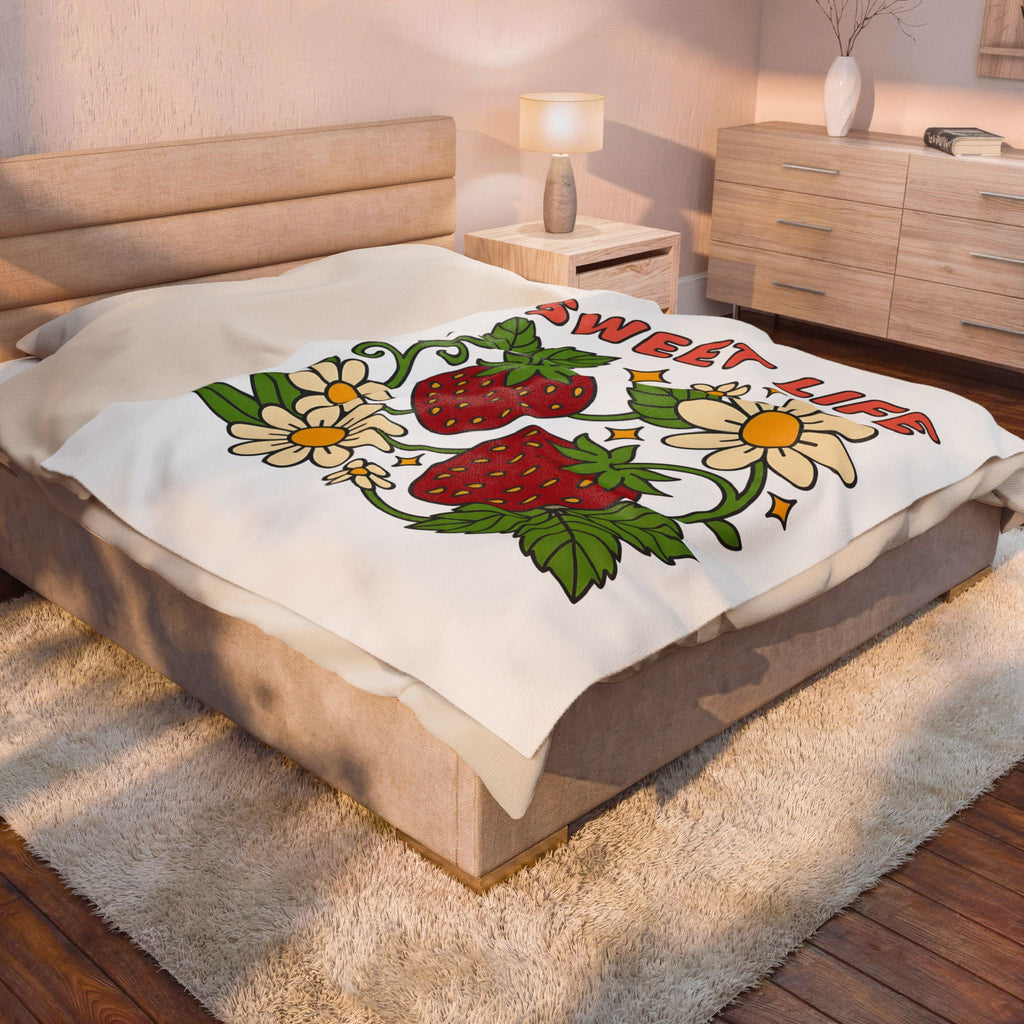 Strawberry Flower Boho Chic Produce Gift Strawberry Hippie Fan Illustrated Fruit Vintage Blanket