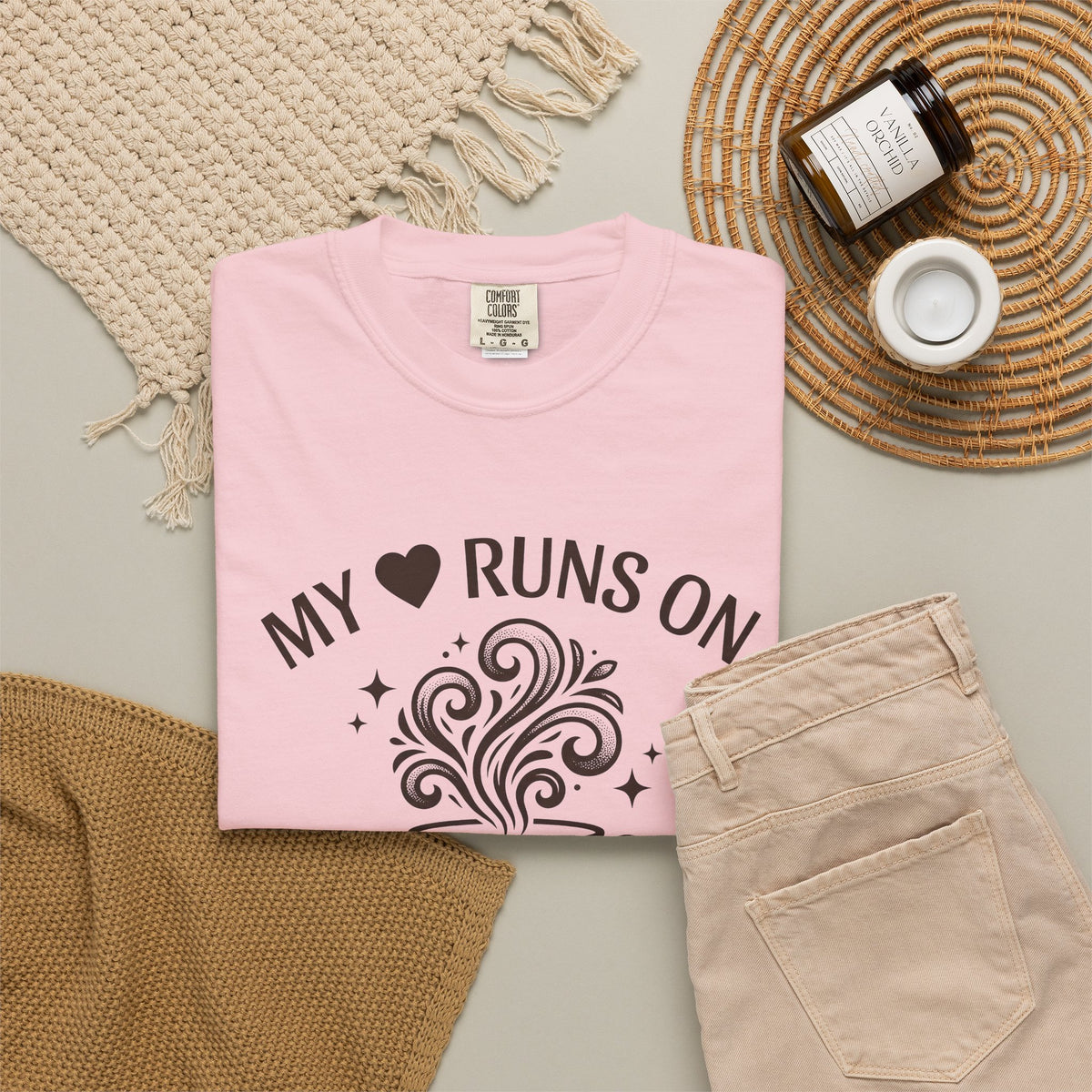 Coffee Cup T-Shirt Mom Latte Gift Women Hand Drawn T-Shirt T-Shirt T-Shirt Mother Fan Coffee T-Shirt T-Shirt Cappuccino Graphic Clean Curls T-Shirt