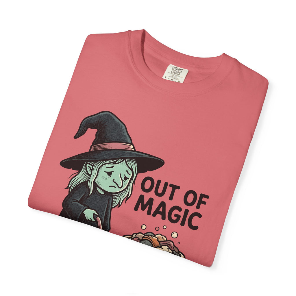 Magic Vacuum T-Shirt Halloween Joke Gift Women Hand Drawn T-Shirt Suction Machine T-Shirt Horror Fan Hand Drawn T-Shirt Prank Graphic Distressed