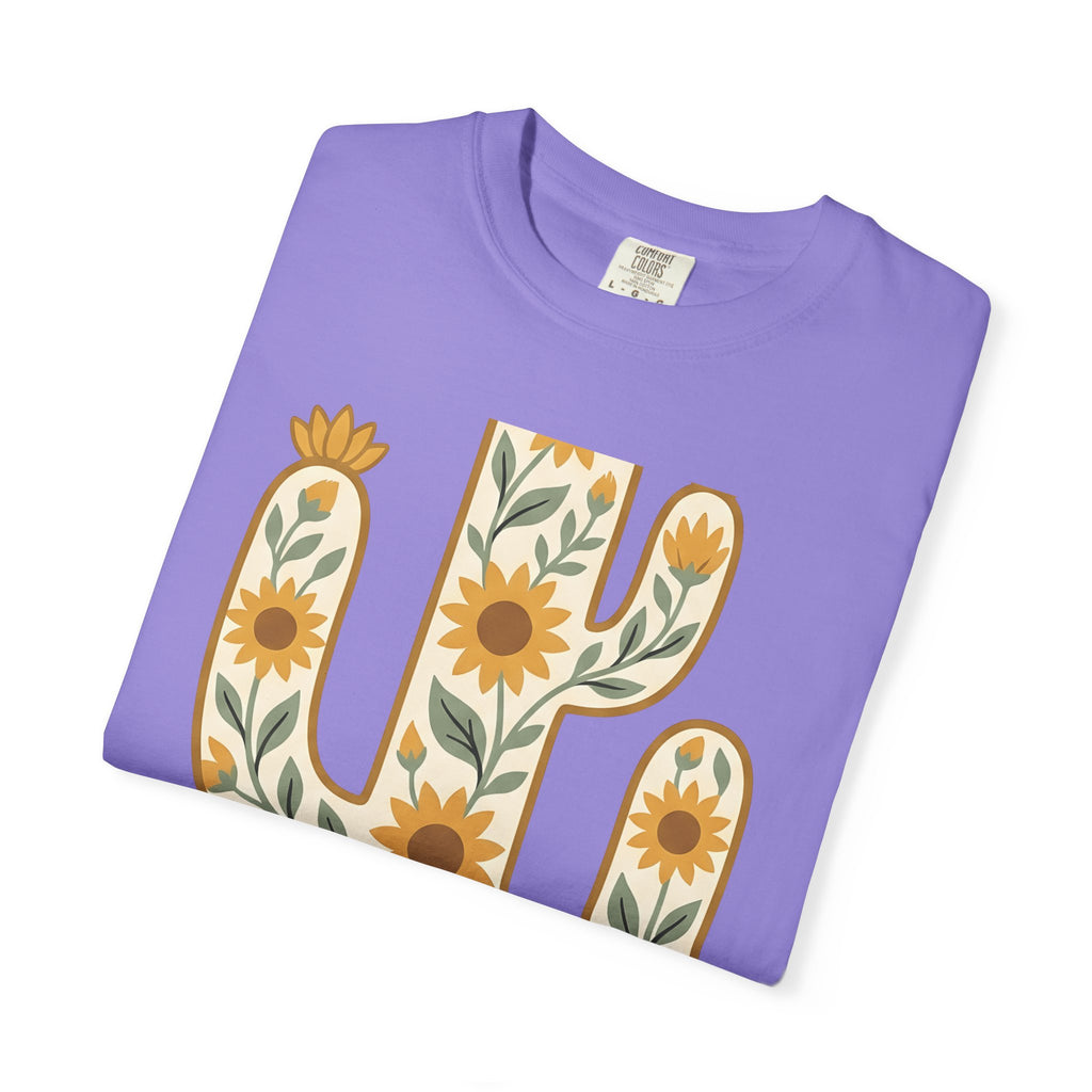 Prickly Flower T-Shirt Cowgirl Cowboy Gift Women Vintage T-Shirt Thorn T-Shirt Rancher Fan Retro T-Shirt Rodeo Graphic Sketch Sunflower T-Shirt