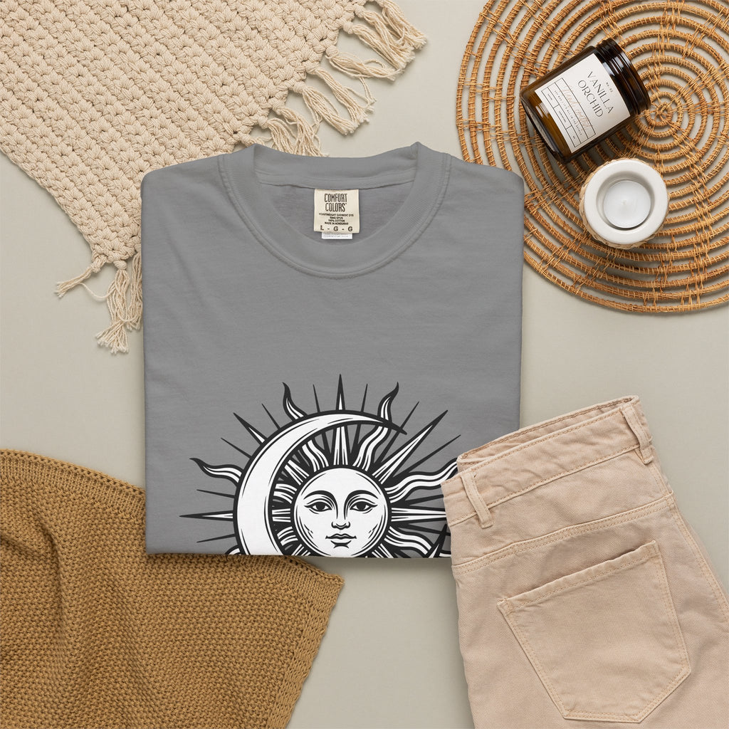 Sun Moon Boho Chic Astrology Gift Sketch Celestial Body Bohemian Enthusiast Drawing Astrology T-Shirt