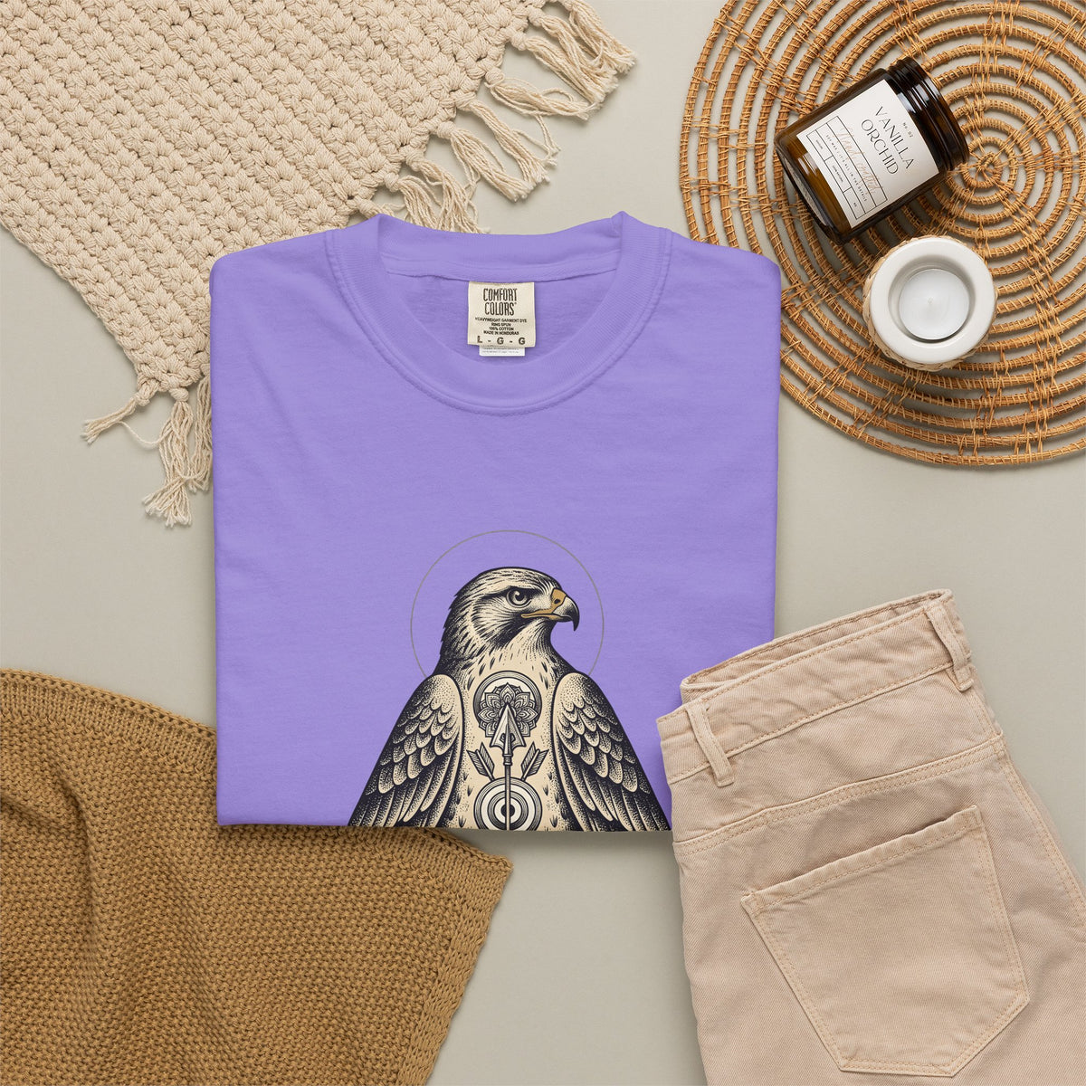 Eagle Design T-Shirt Sports Wildlife Gift Women Tribal T-Shirt Bald Eagle T-Shirt Athlete Fan Native T-Shirt Wildlife Graphic Classic Spear T-Shirt