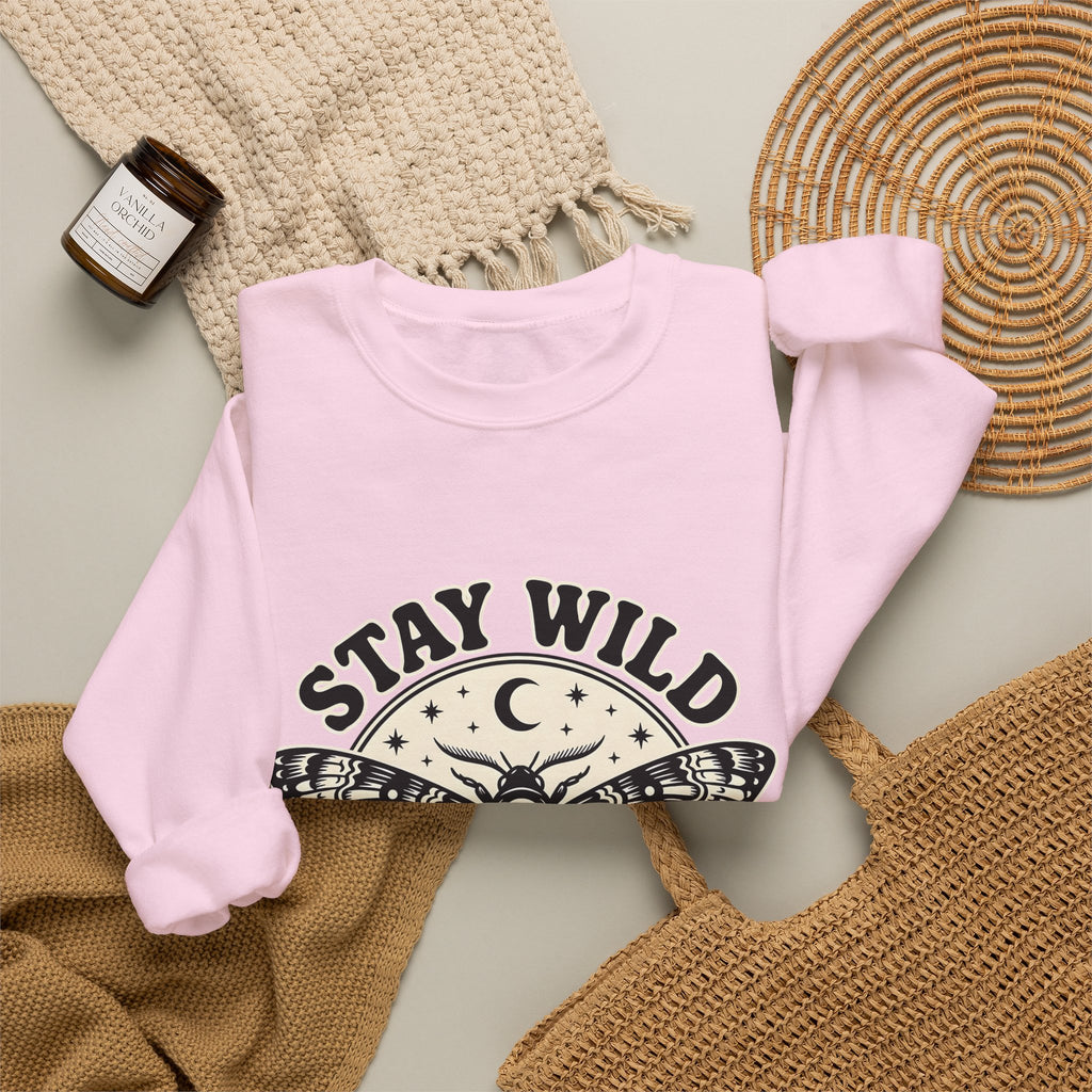 Moth Skull Sweatshirt Boho Chic Celestial Gift Women Gothic Sweatshirt Insect Sweatshirt Bohemian Fan Dark Sweatshirt Astrology Graphic Vintage Moon Sweatshirt