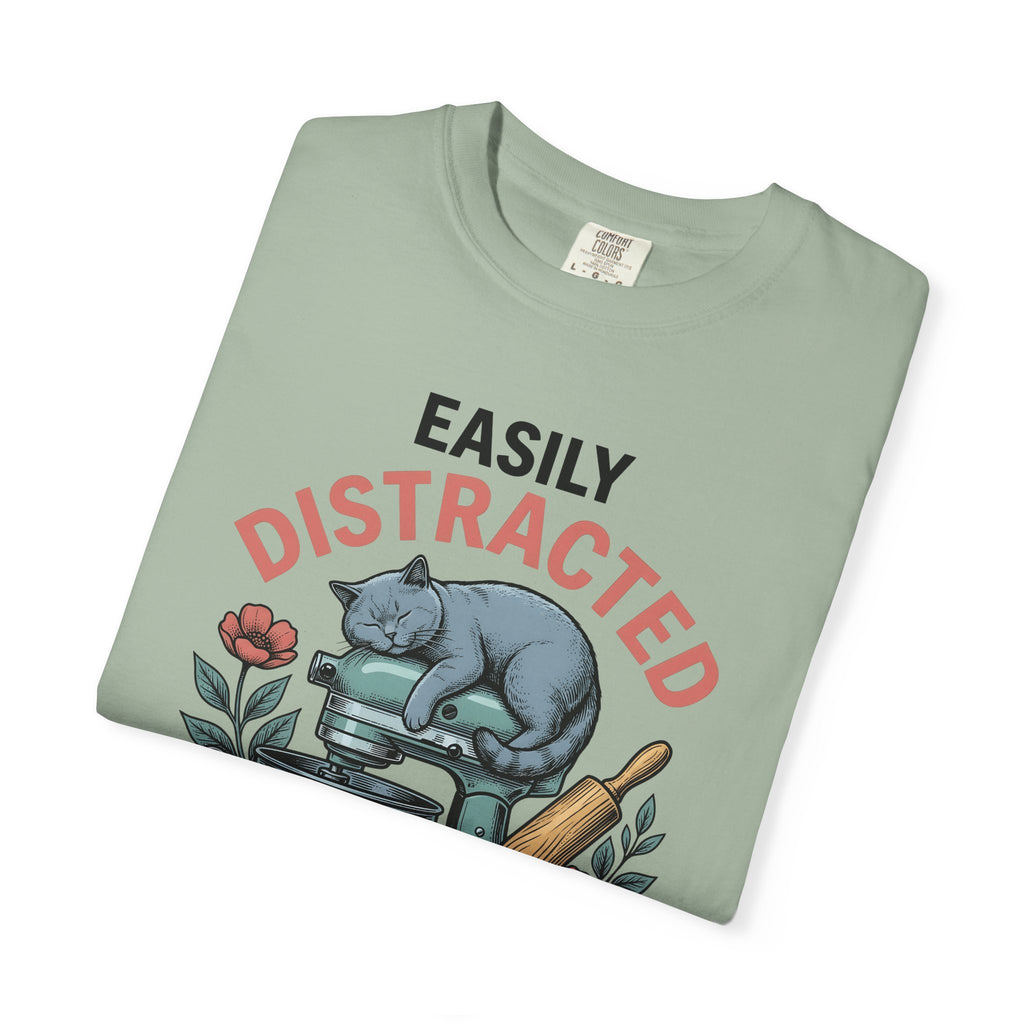 Cat Blender T-Shirt Cat Dessert Gift Women Retro T-Shirt Blender T-Shirt Cat Fan Vintage T-Shirt Pastry Graphic Sketch Blossoms T-Shirt