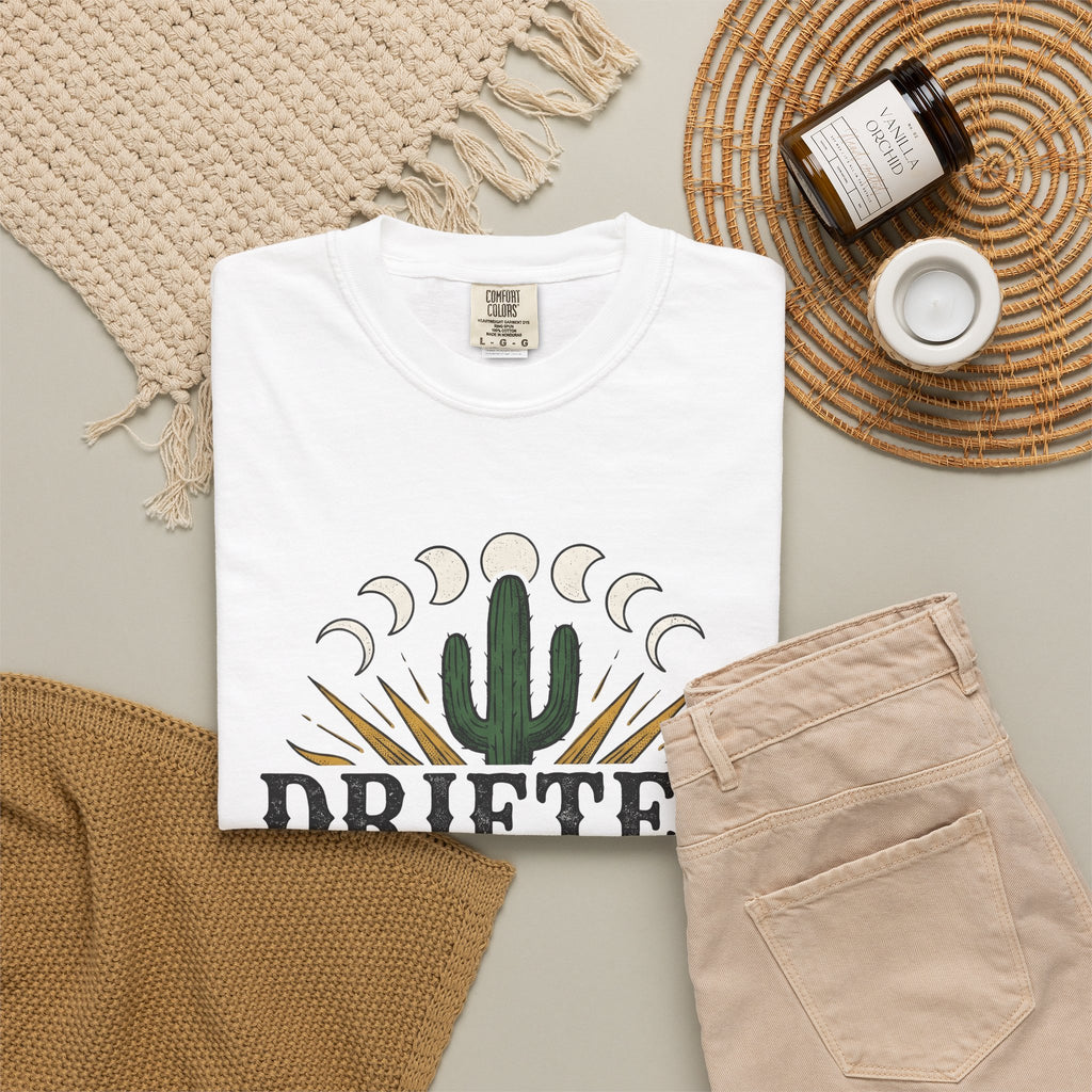 Desert Sun T-Shirt Cowgirl Cowboy Gift Women Southwestern T-Shirt Desert T-Shirt Rodeo Fan Western T-Shirt Ranch Graphic Antique Moon Cycle T-Shirt