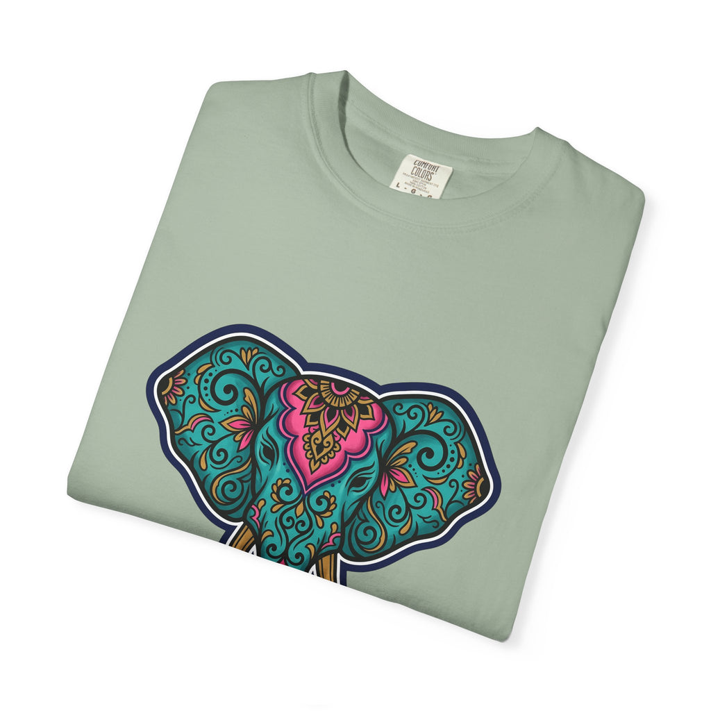 Elephant Head T-Shirt Boho Animal Gift Women Boho T-Shirt Pachyderm T-Shirt Hippie Fan Boho Chic T-Shirt Wildlife Graphic Mandala Floral Pattern