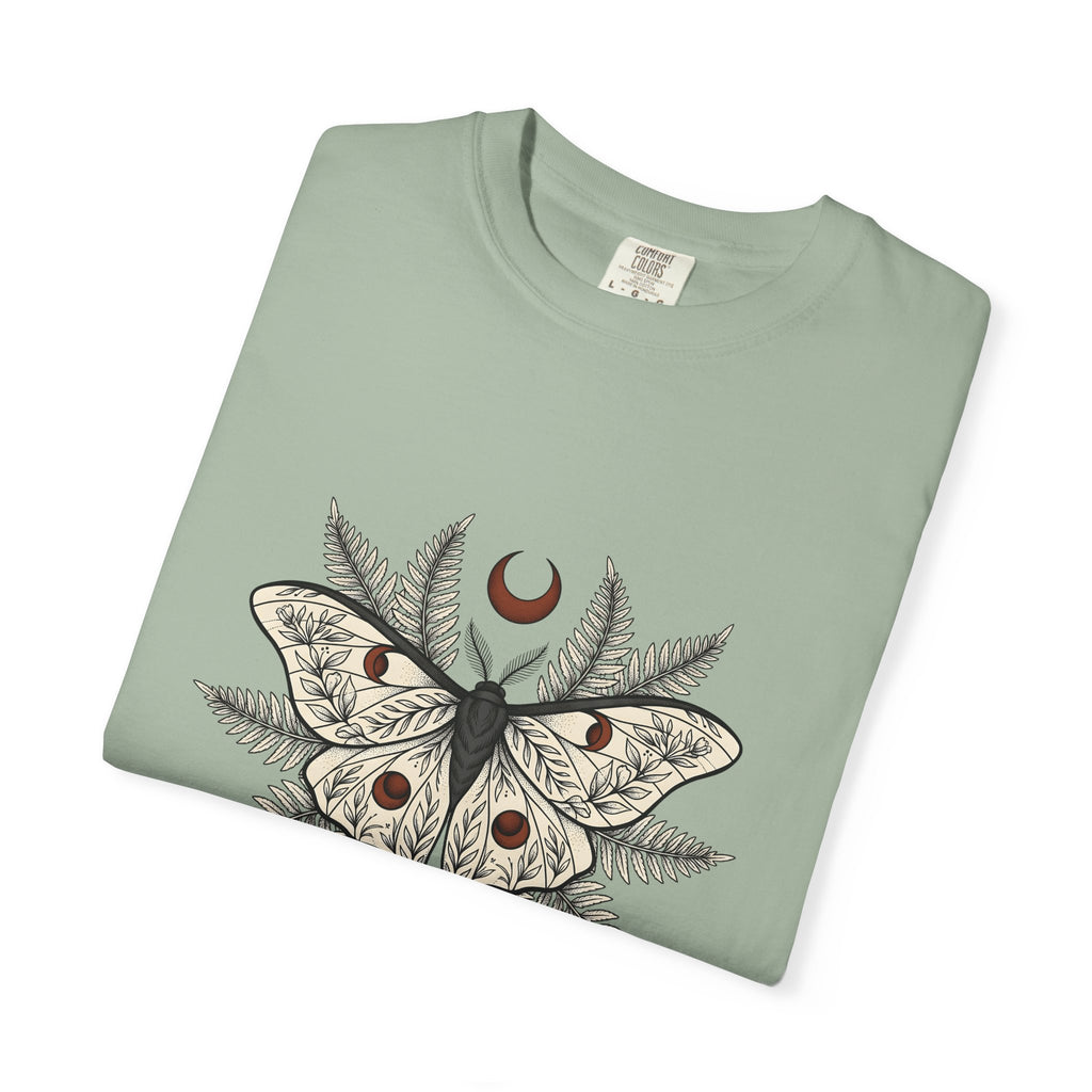 Luna Moth T-Shirt Boho Chic Nature Gift Women Botanical T-Shirt Actias Luna T-Shirt Hippie Fan Botanical Illustration T-Shirt Environmental Graphic