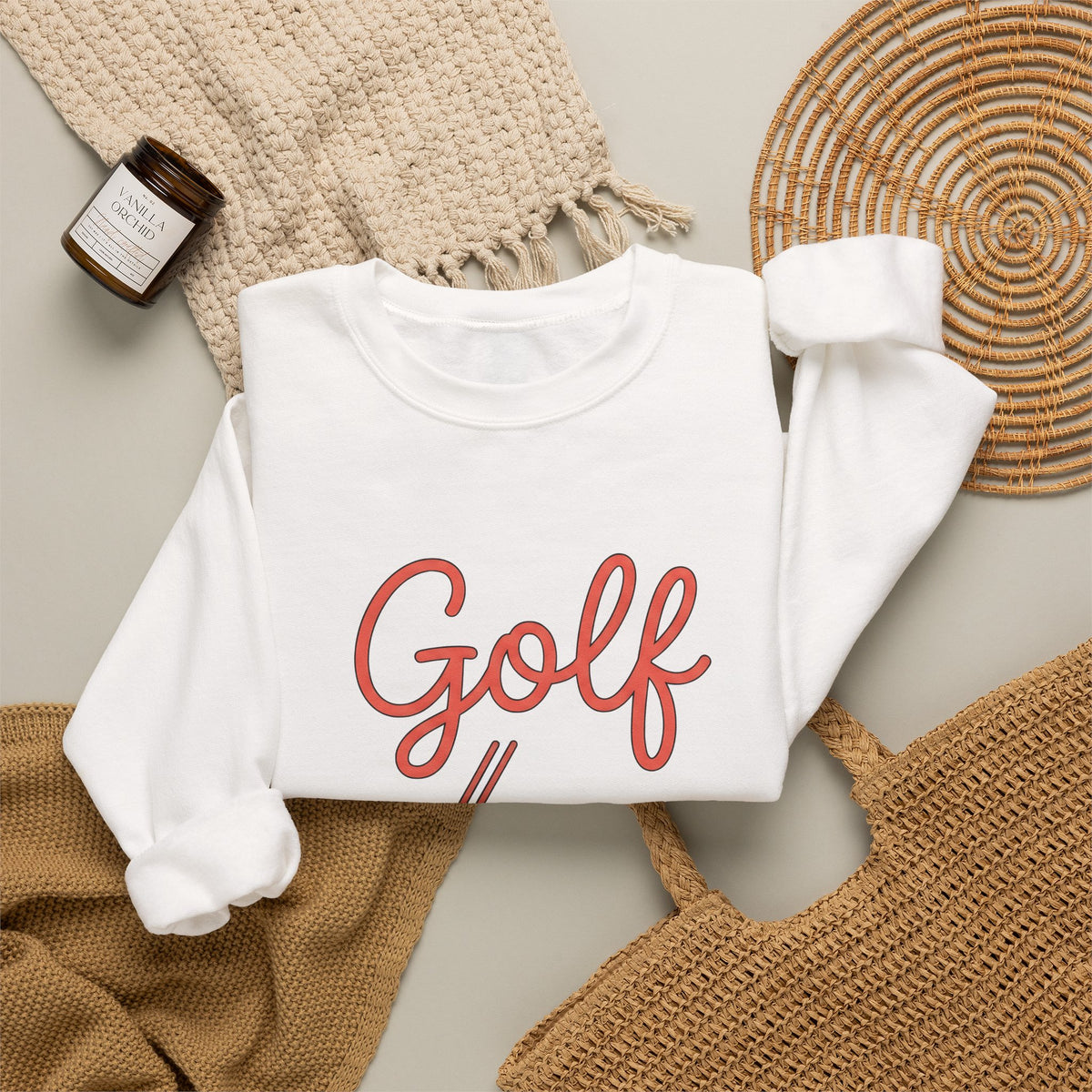 Golf Athlete Sweatshirt Golf Pastime Gift Women Simple Design Sweatshirt Golfer Sweatshirt Golfing Enthusiast Minimalist Sweatshirt Leisure Graphic Outline