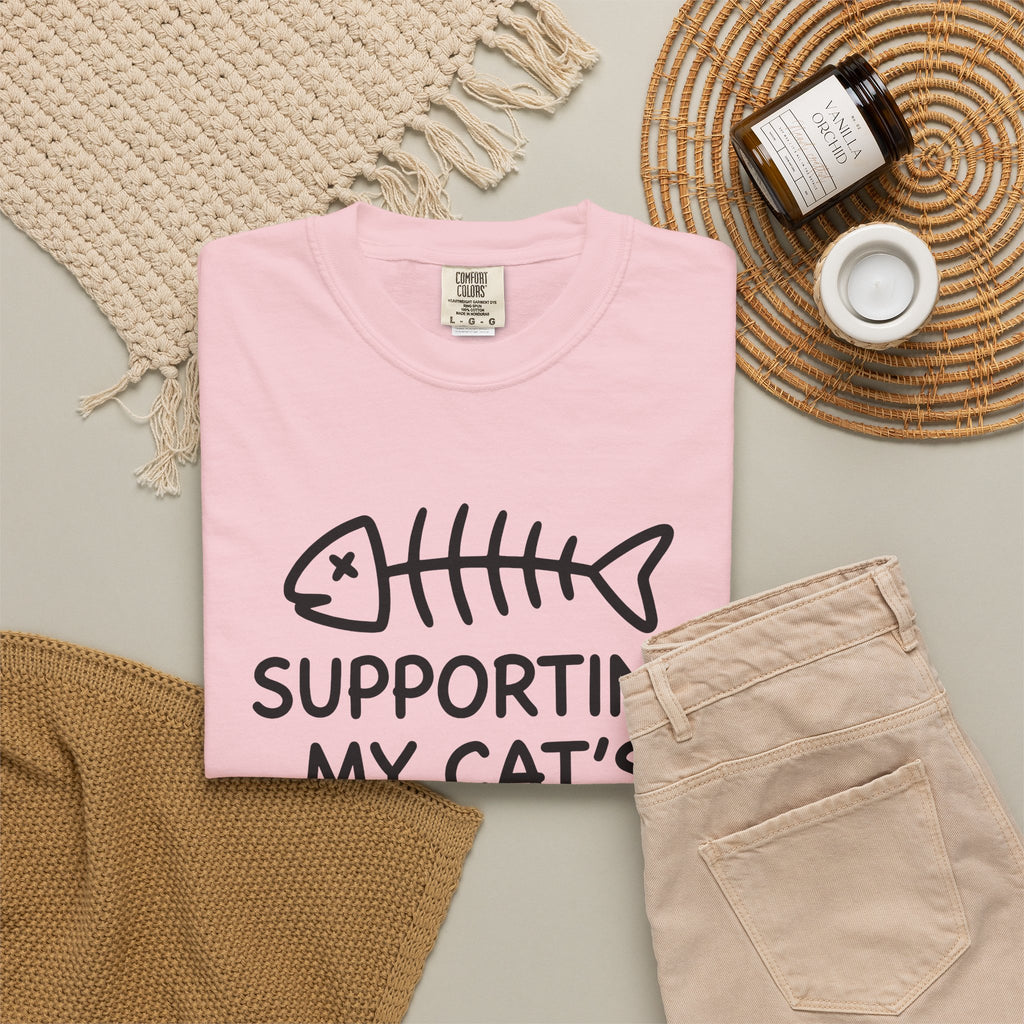 Fish Bone T-Shirt Cat Funny Gift Women Cute T-Shirt Fish Skeleton T-Shirt Cat Fan Fishy T-Shirt Humorous Graphic Sketch Cat Treats T-Shirt