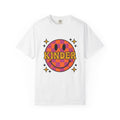 Grin Icon Teachers Inspiration Gift Nostalgic Smiley Educator Enthusiast Vintage Motivational T-Shirt